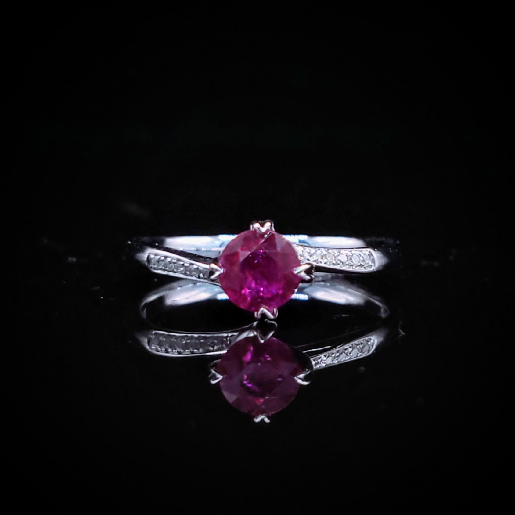 18K White Gold 0.68ct Sapphire and Diamond Ring