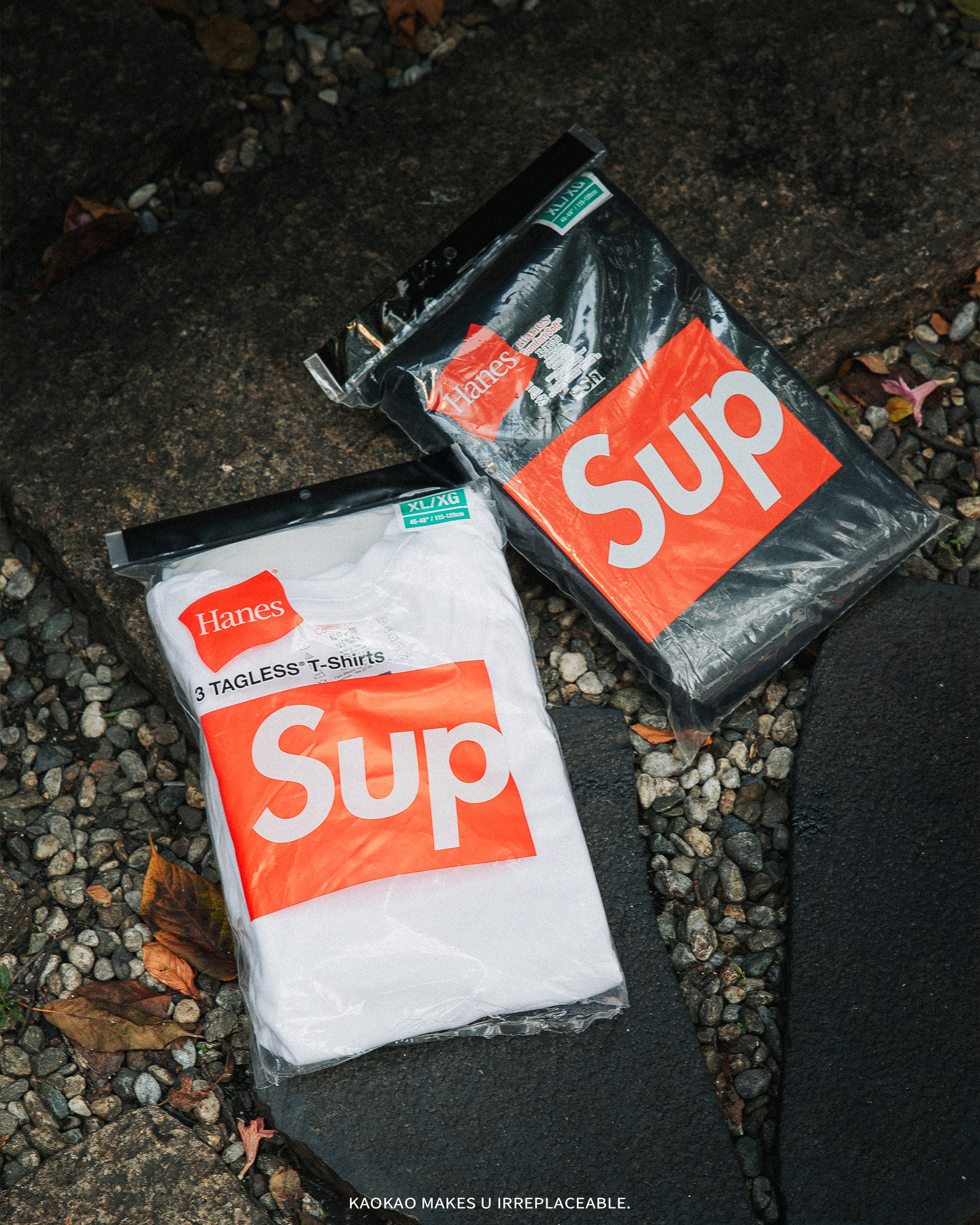 Supreme X Hanes 下擺小標 素Tee