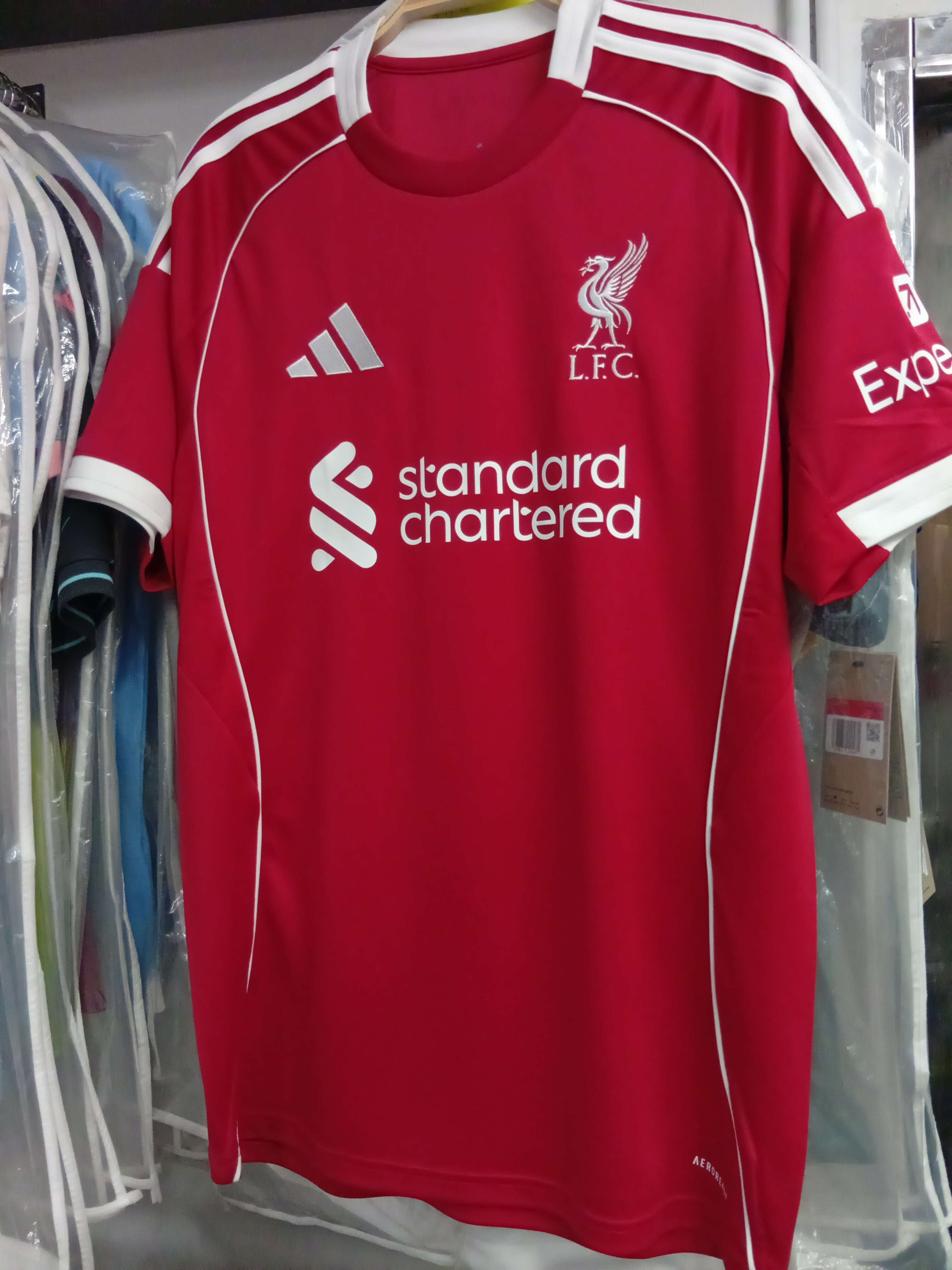 25-26利物浦主場球迷版球衣