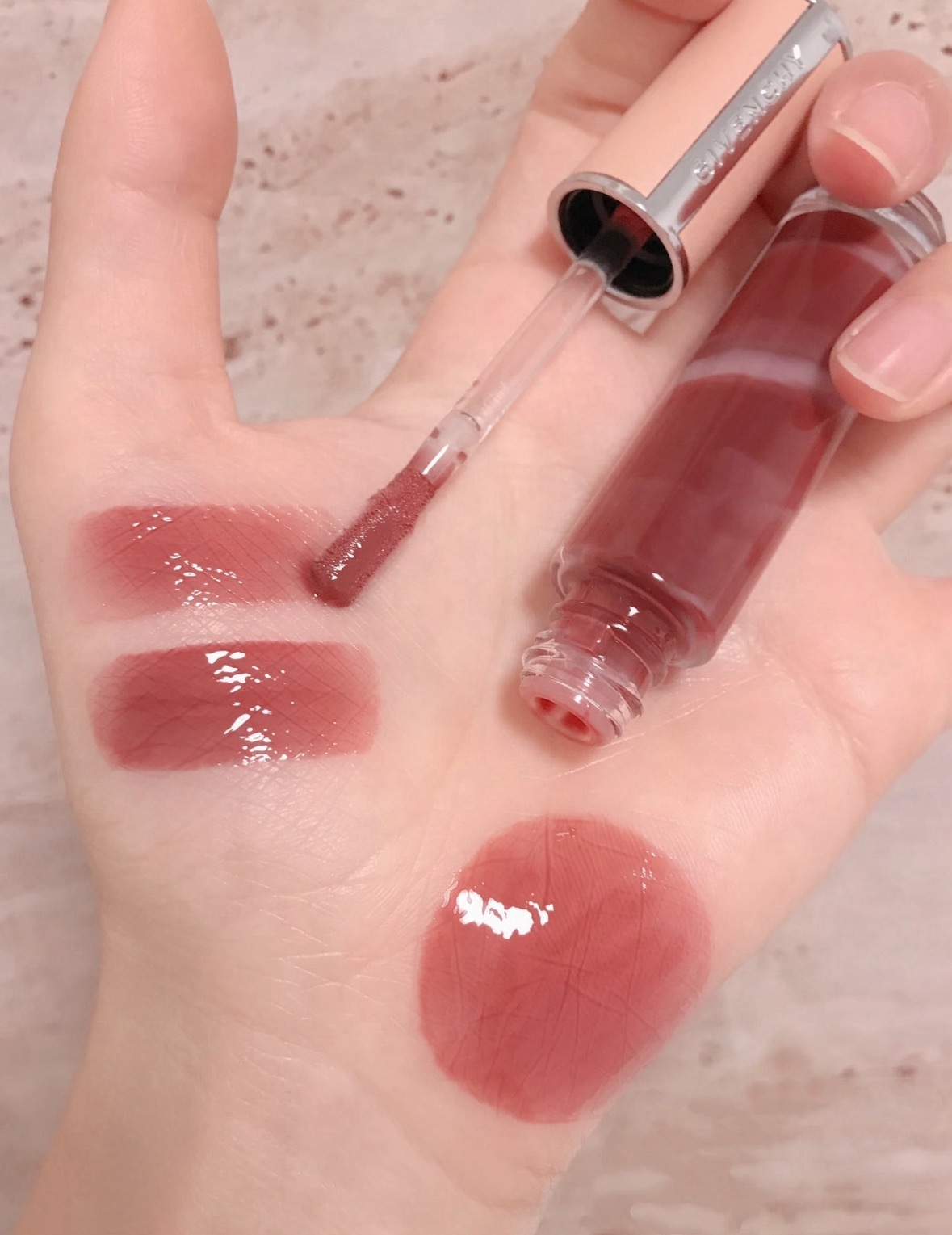 (預購商品 8/8收單)  Givenchy紀梵希華麗盈彩修護唇彩6ml -117