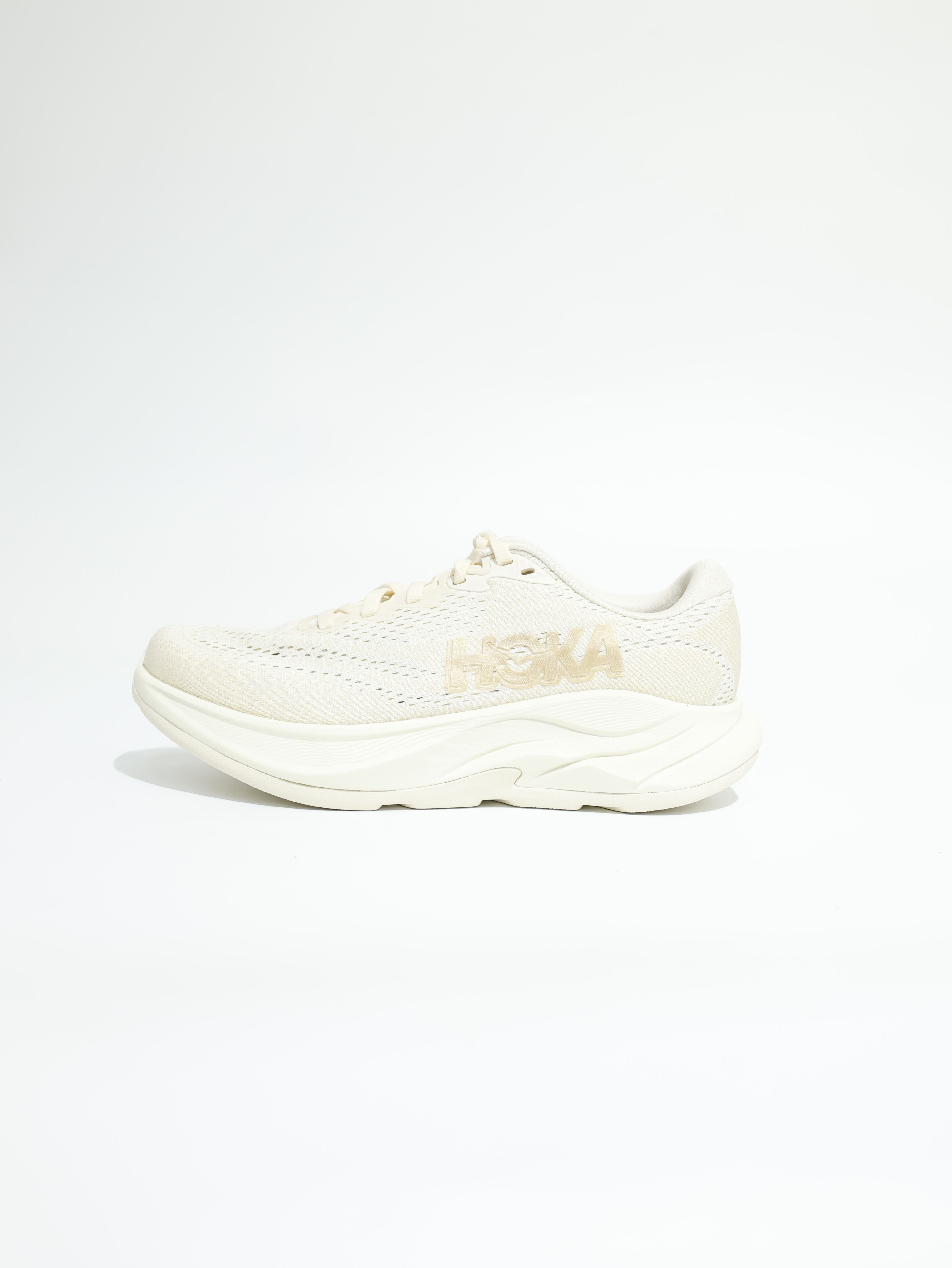 HOKA 女鞋 Rincon 4 路跑鞋 HO1155133 HO1155131