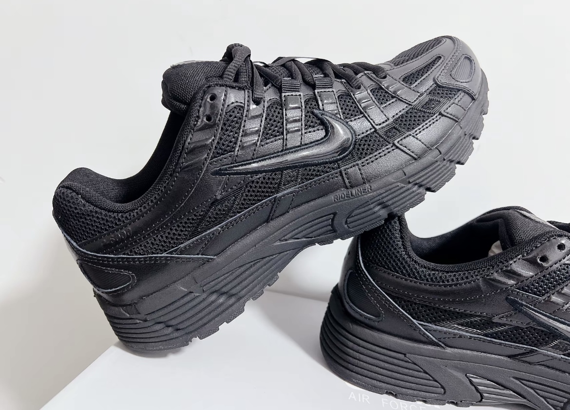 NIKE P-6000 TRIPLE BLACK 全黑