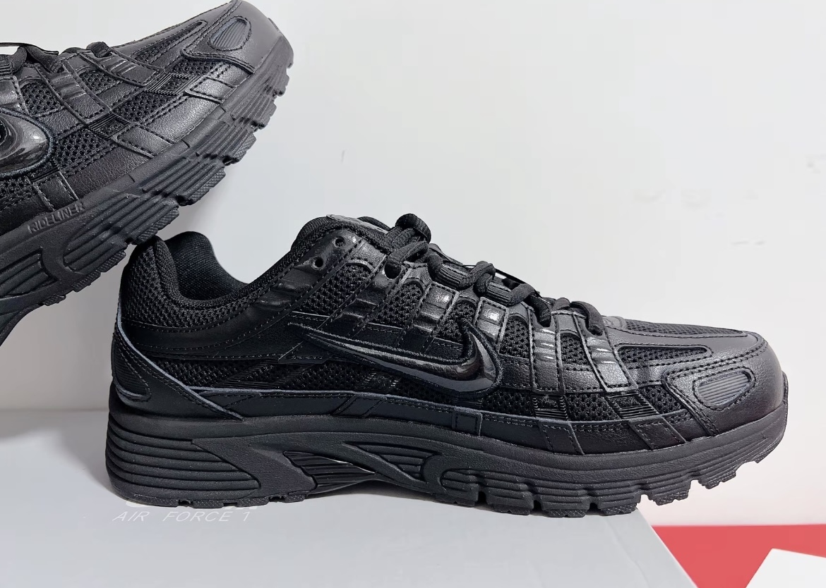 NIKE P-6000 TRIPLE BLACK 全黑