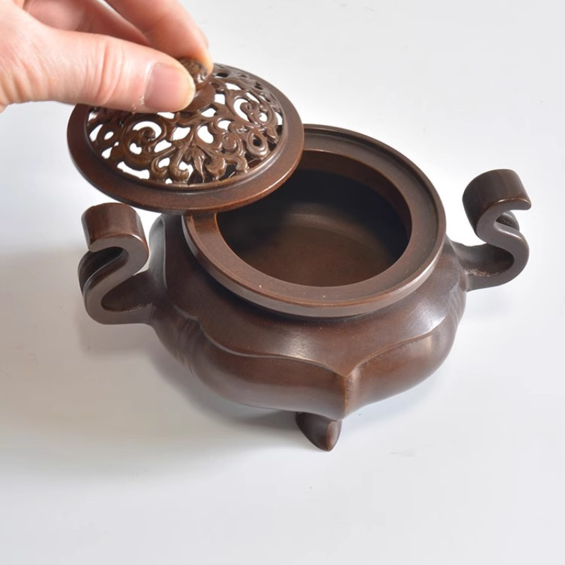 仿古銅製象耳香爐