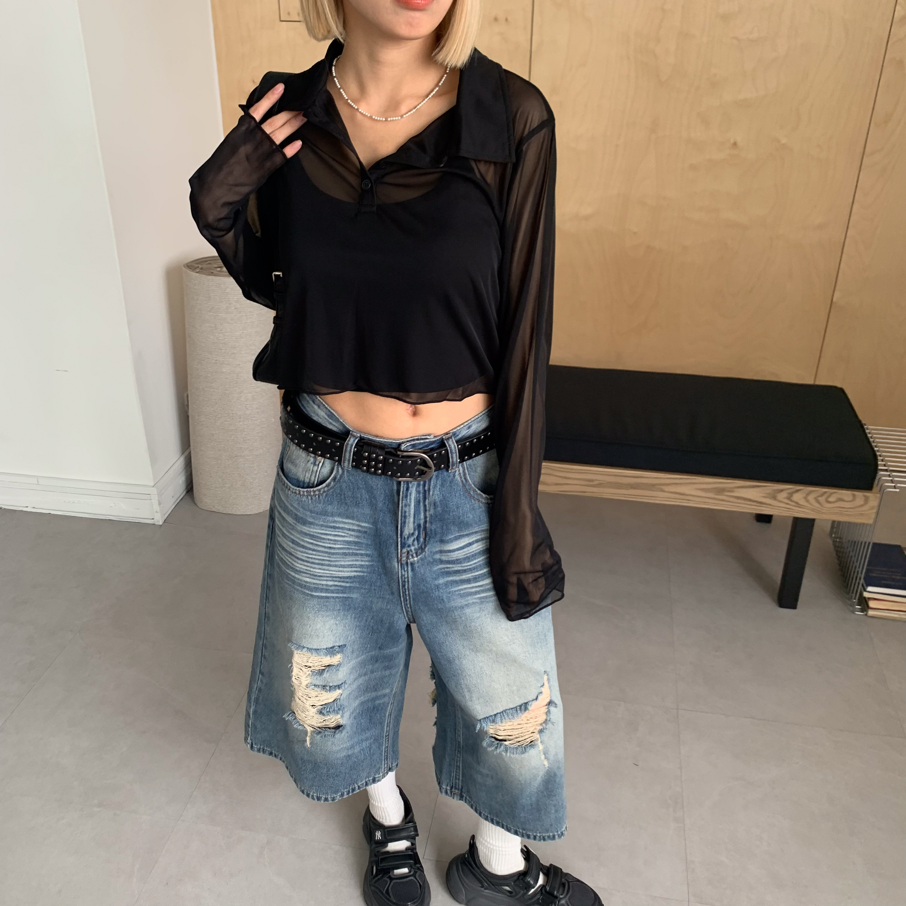 ISA_小辣單品! 純慾透肌感POLO領短版上衣_57051