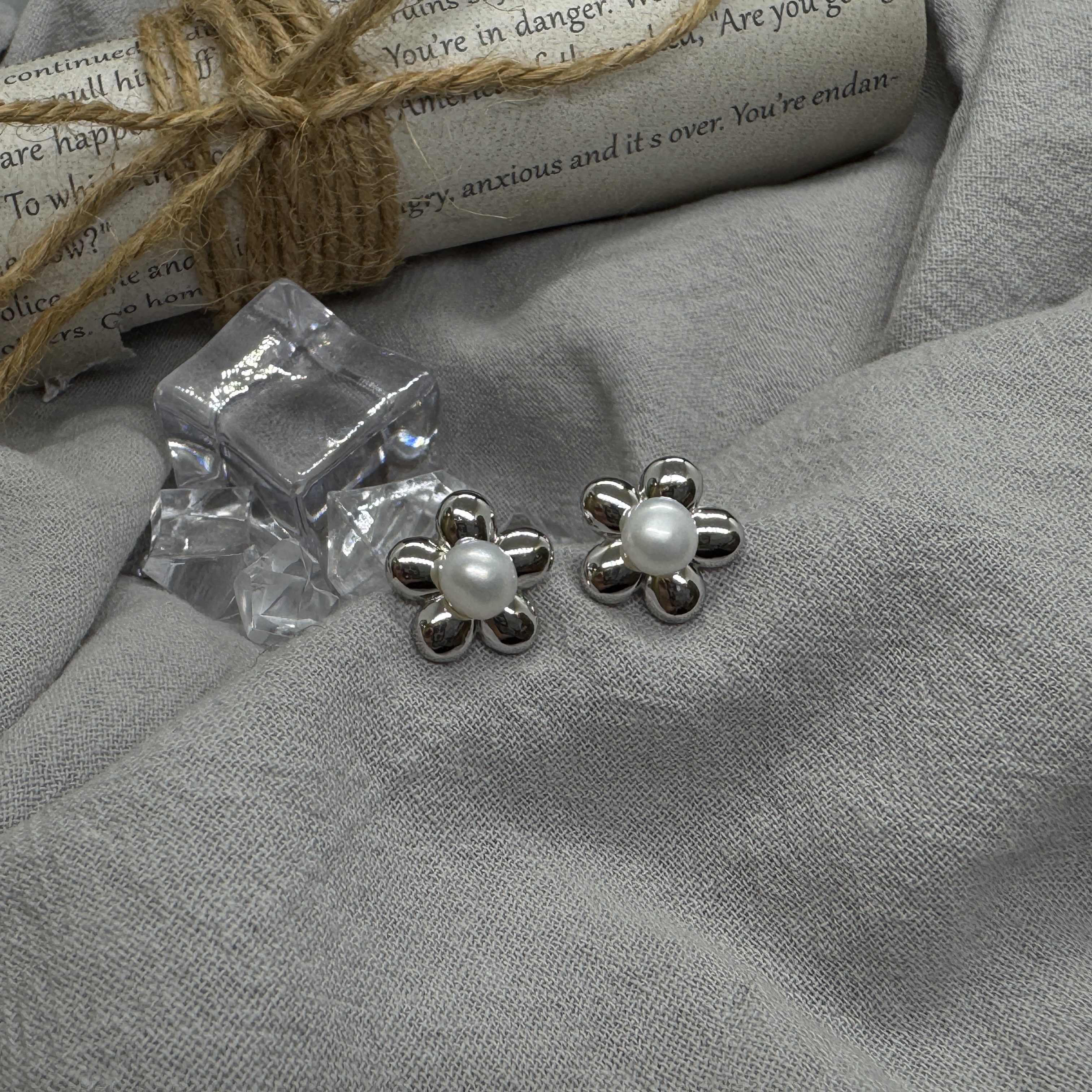 花瓣果實 - 純銀耳環