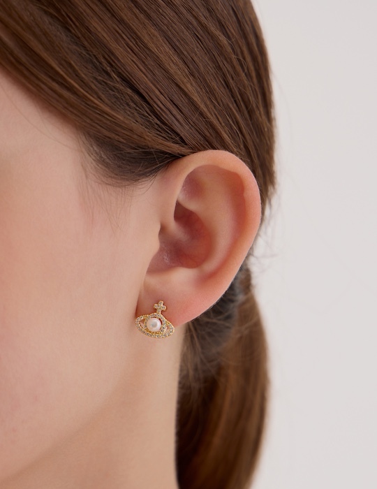 星光珍珠。銀針耳環