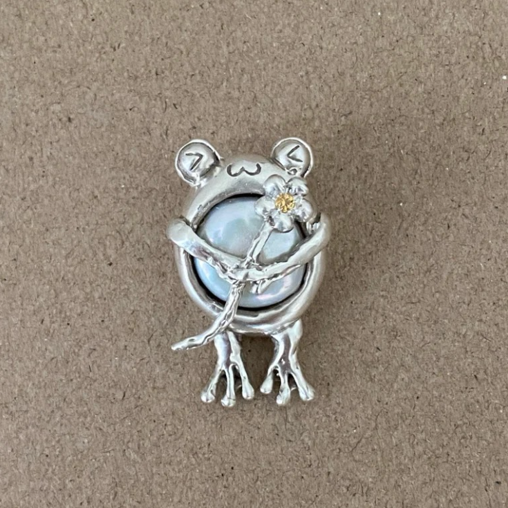 Ginger angel 青蛙與花項鍊