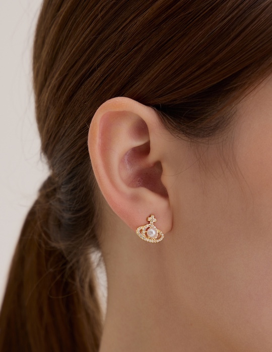 星光珍珠。夾式耳環