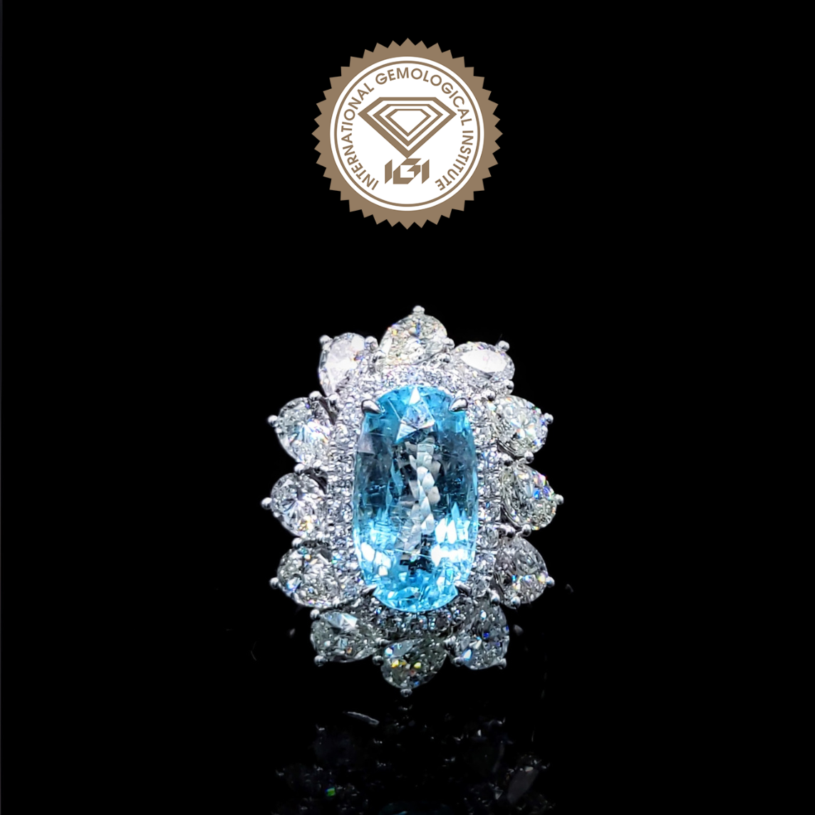 18K White Gold 4.67ct Paraiba and Diamond Ring