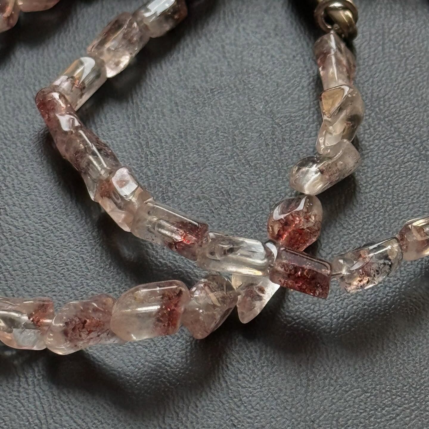 [原石] 金草莓超七 水晶手鏈