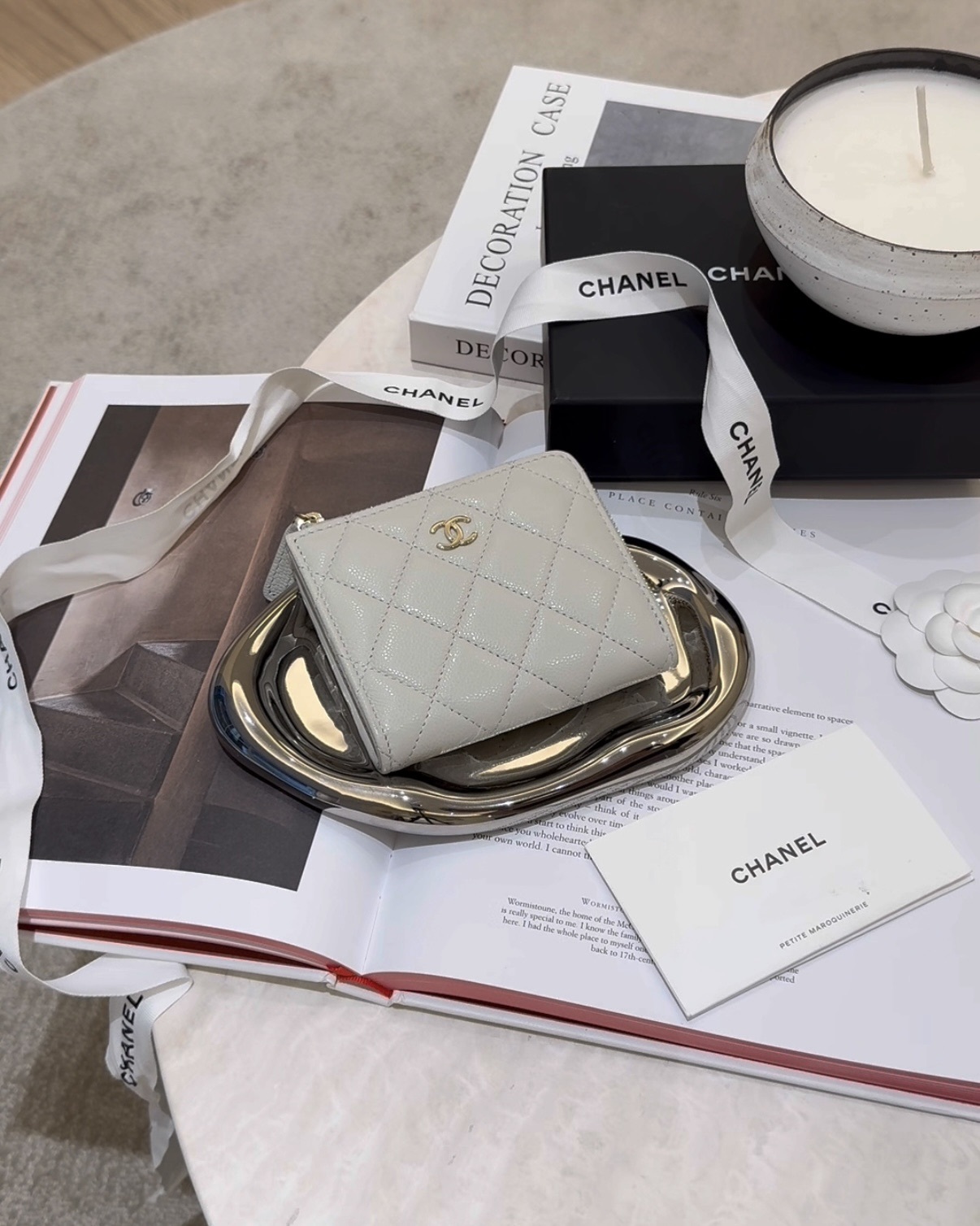 CHANEL｜24新款 L拉鍊零錢包 奶灰色