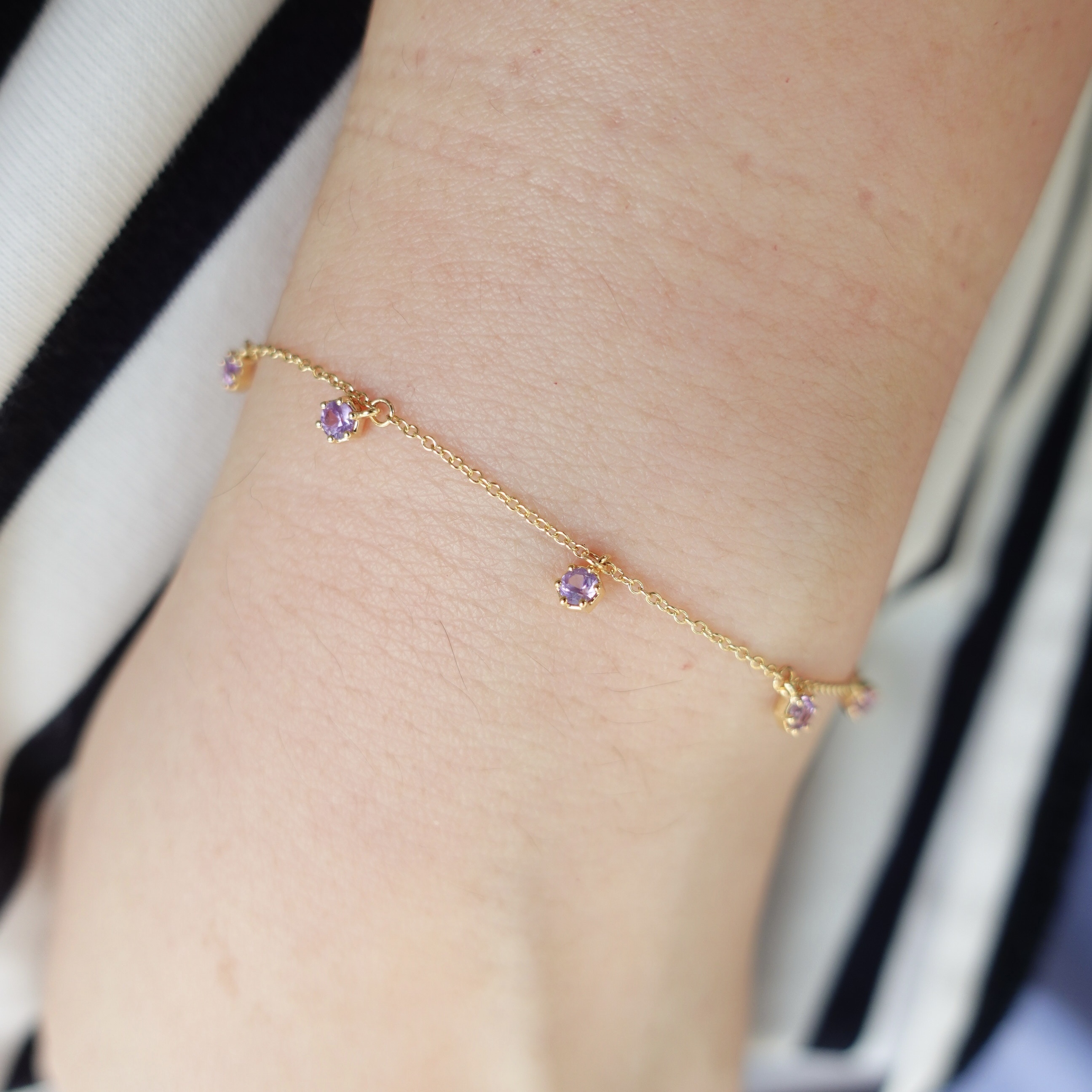 18K金薰衣草紫色藍寶石滿天星手鏈