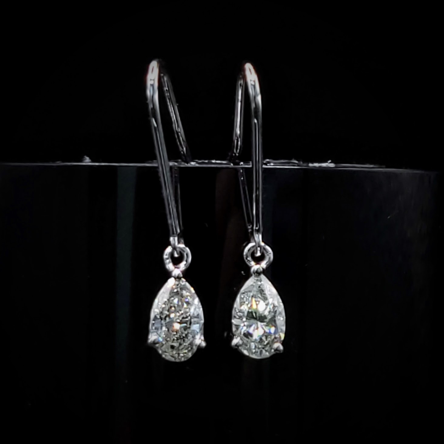 18K White Gold 0.62ct Pear Shaped Diamond Drop Earrings
