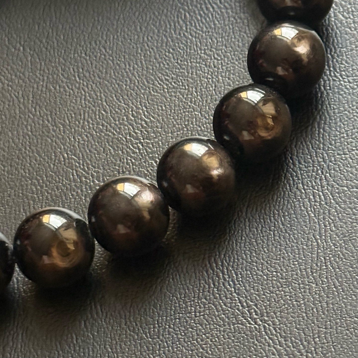 [原石] 金運石 水晶手串 一物一圖（每顆都有光）