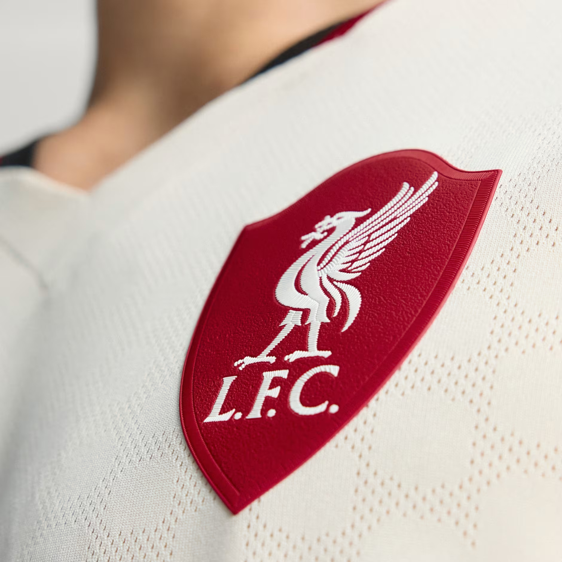 2025 Liverpool Authentic Away Shirt with Nameset (單號碼)