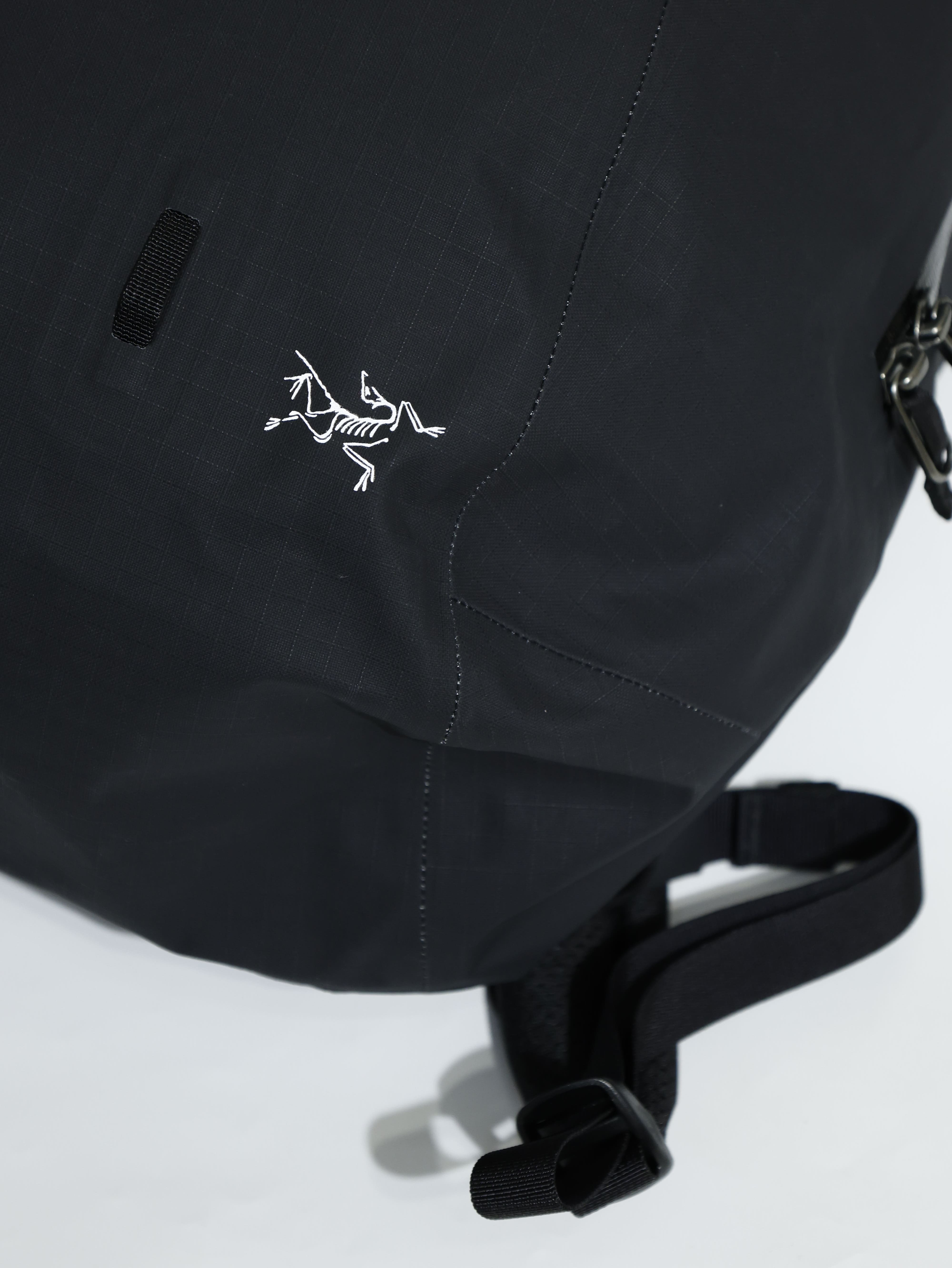 ARCTERYX 始祖鳥 Granville 16L 多功能背包 後背包 X000006402
