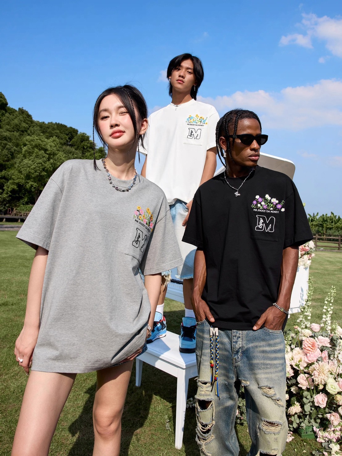 MEDM 口袋花束 刺繡Logo 短袖 T