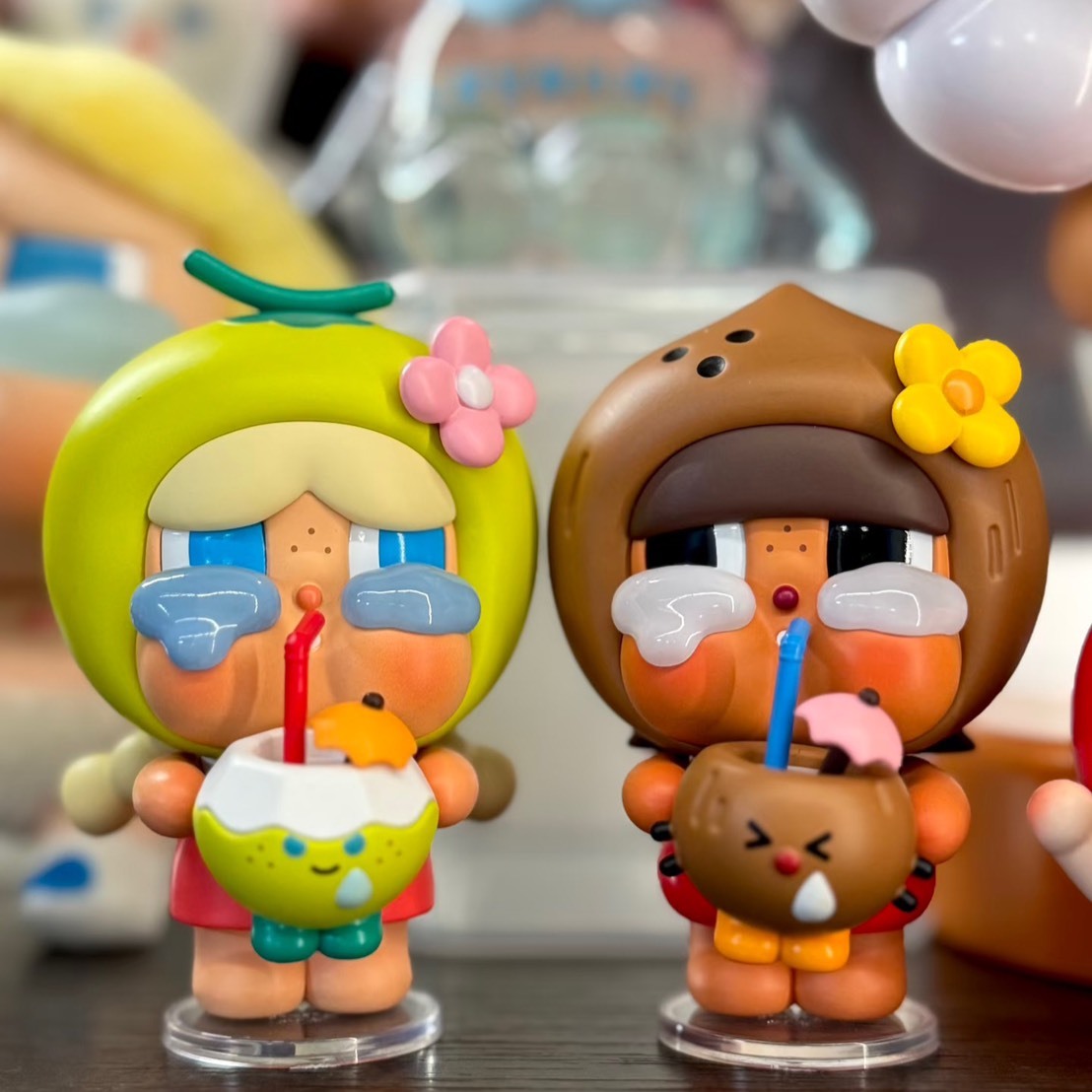 POP MART 泡泡瑪特 CRYBABY 哭娃 椰皇 椰青 手辦 公仔 吊卡