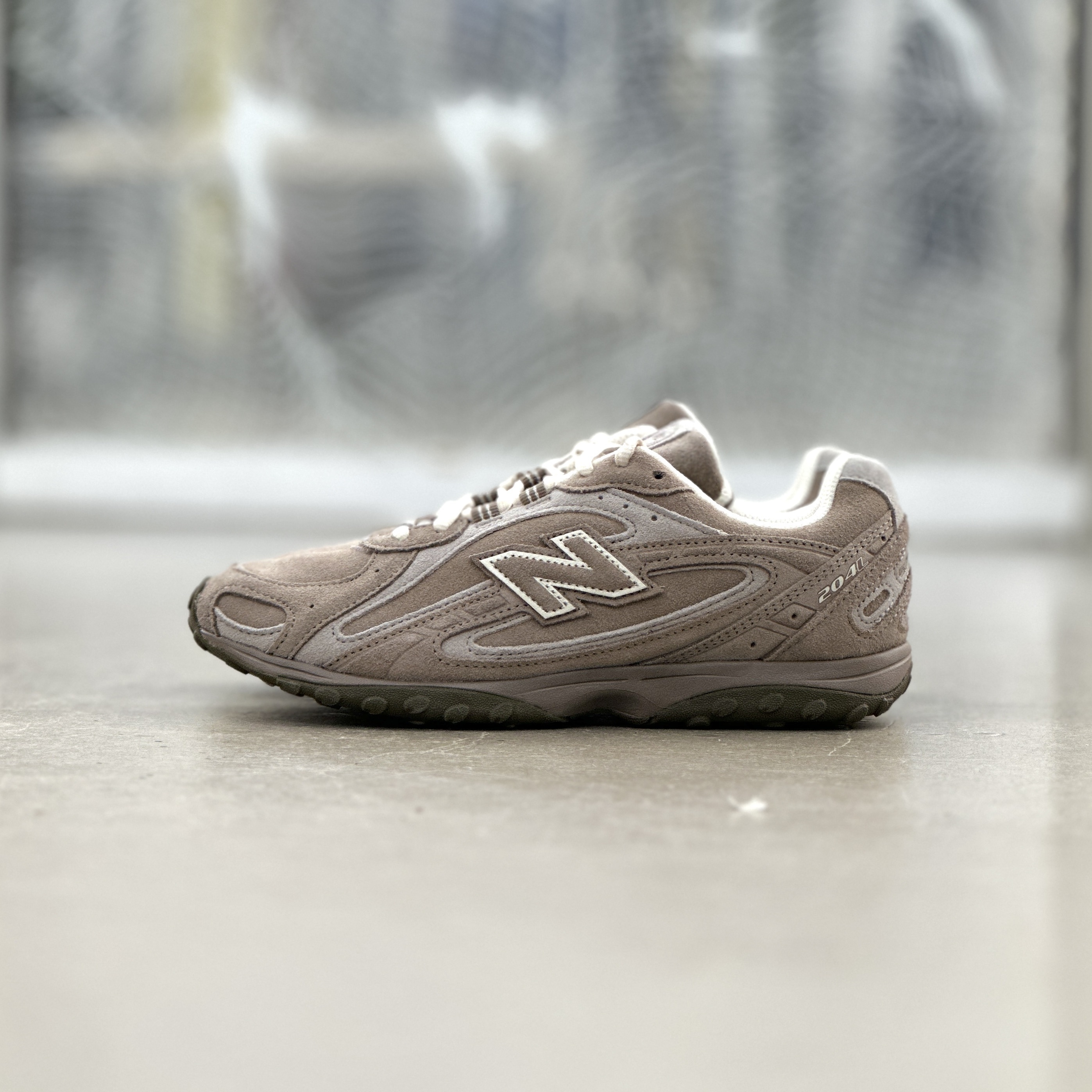 New Balance U204LMMA