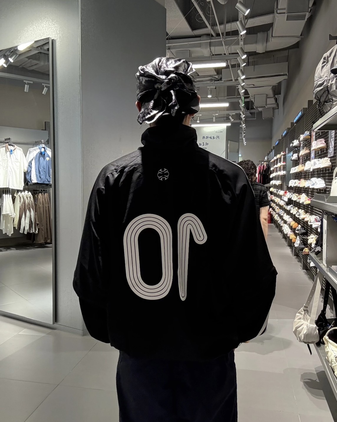 <一件2穿>Adiads Originals 科技感 賽車風 防風 可拆式 外套 2色