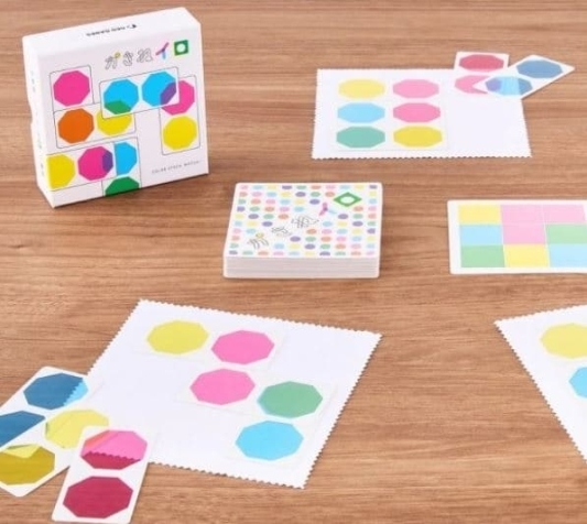 色彩疊疊 日文版內附繁體中文說明書