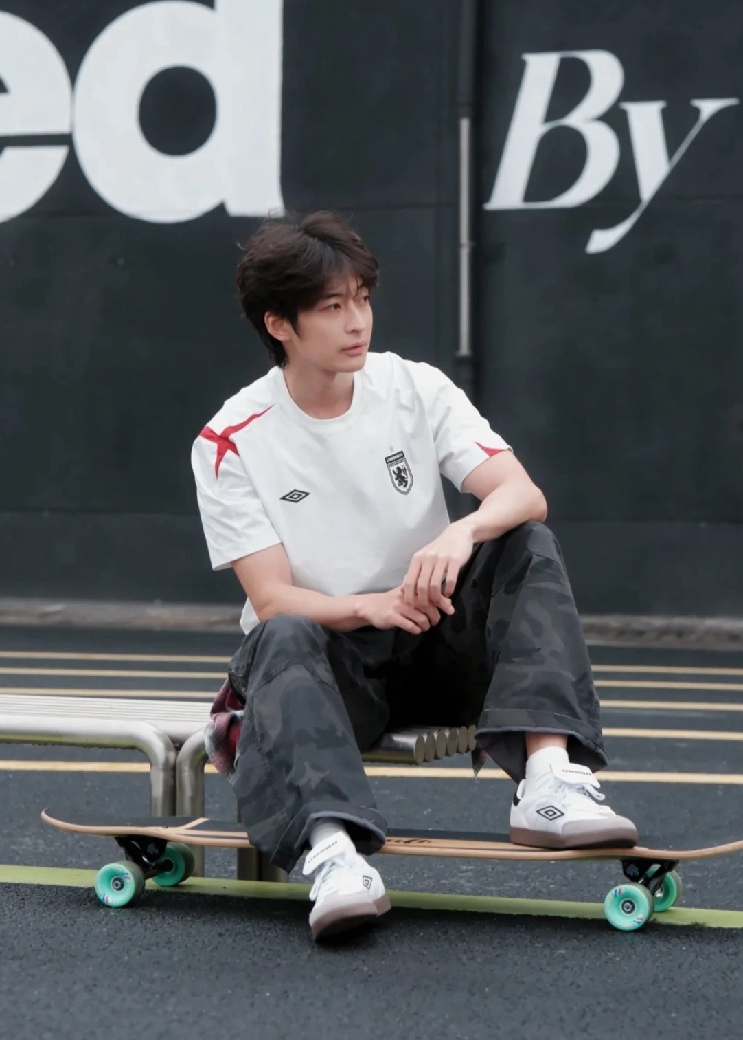 Umbro 茵寶 英格蘭紅十字足球T 透氣百搭短袖T恤 男女同款 潮流復古風格上衣 Aug25