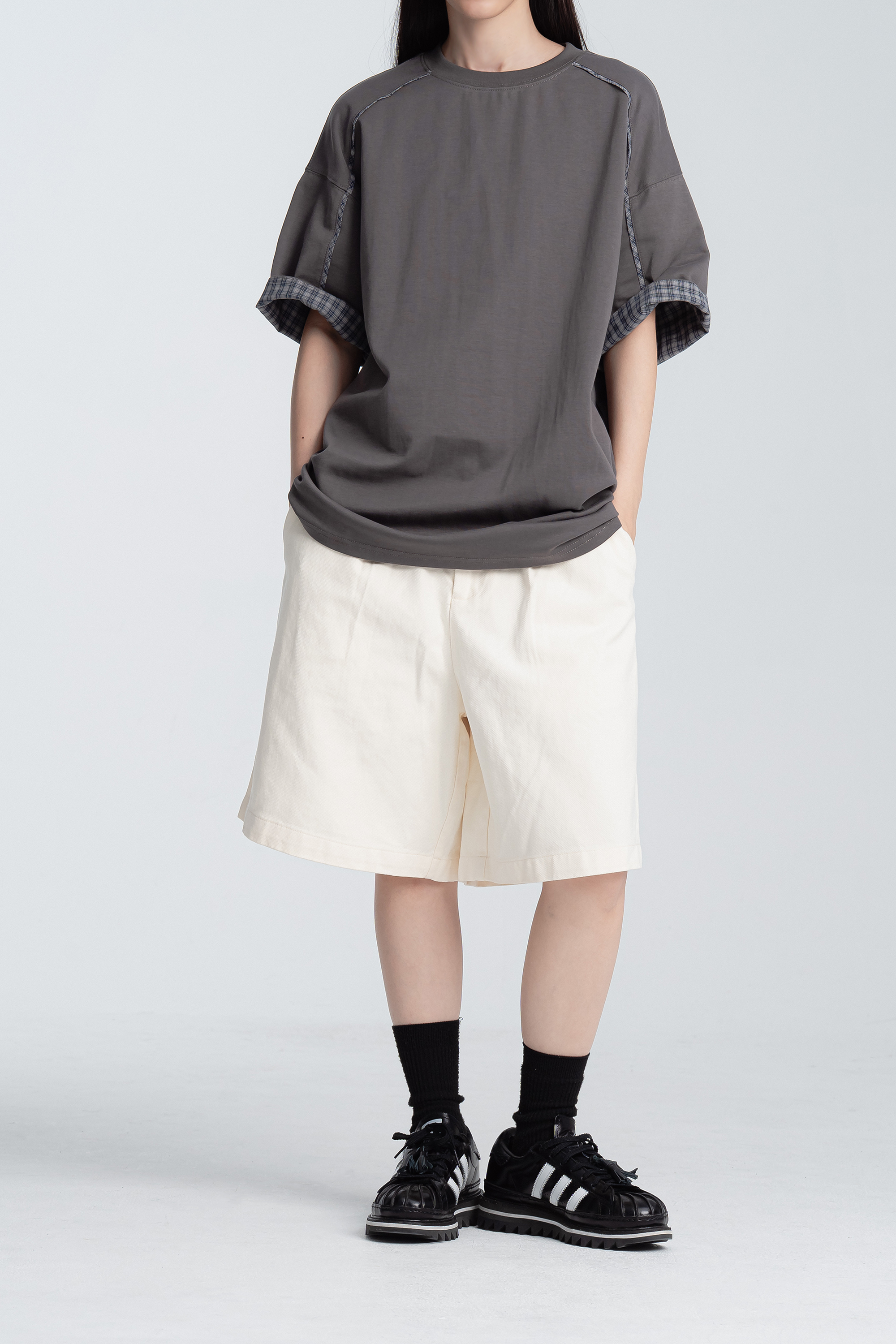 帶著小腰包出遊短褲 2色