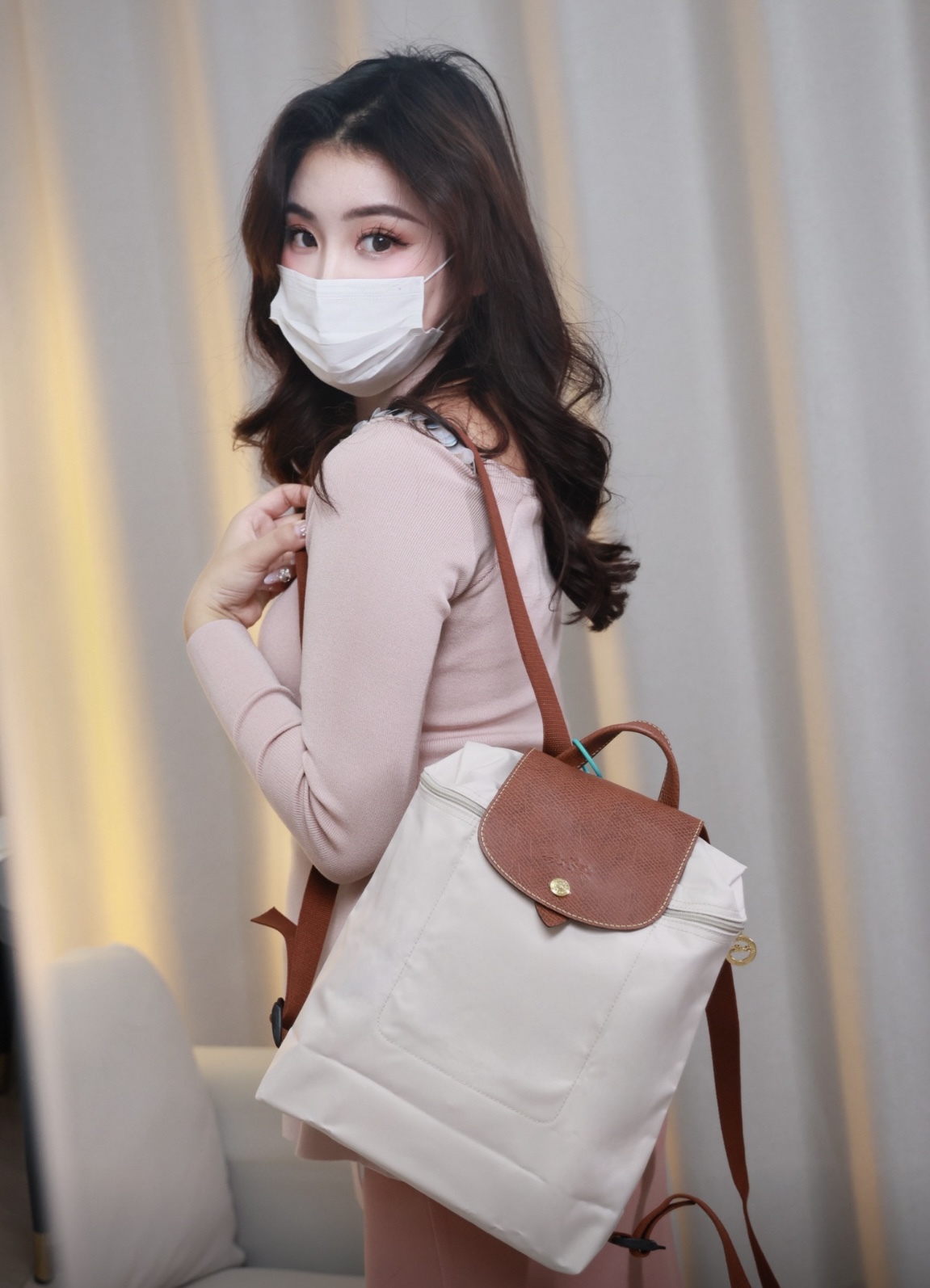LONGCHAMP Le Pliage 26 背囊 紙白色