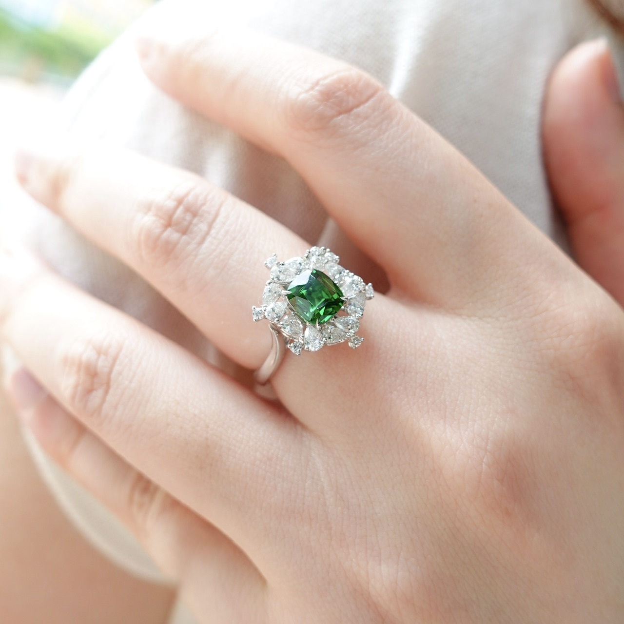 18K金沙弗萊石鑽石戒指/吊墜- 兩用款 (帶GUILD證書) - Kijani Green