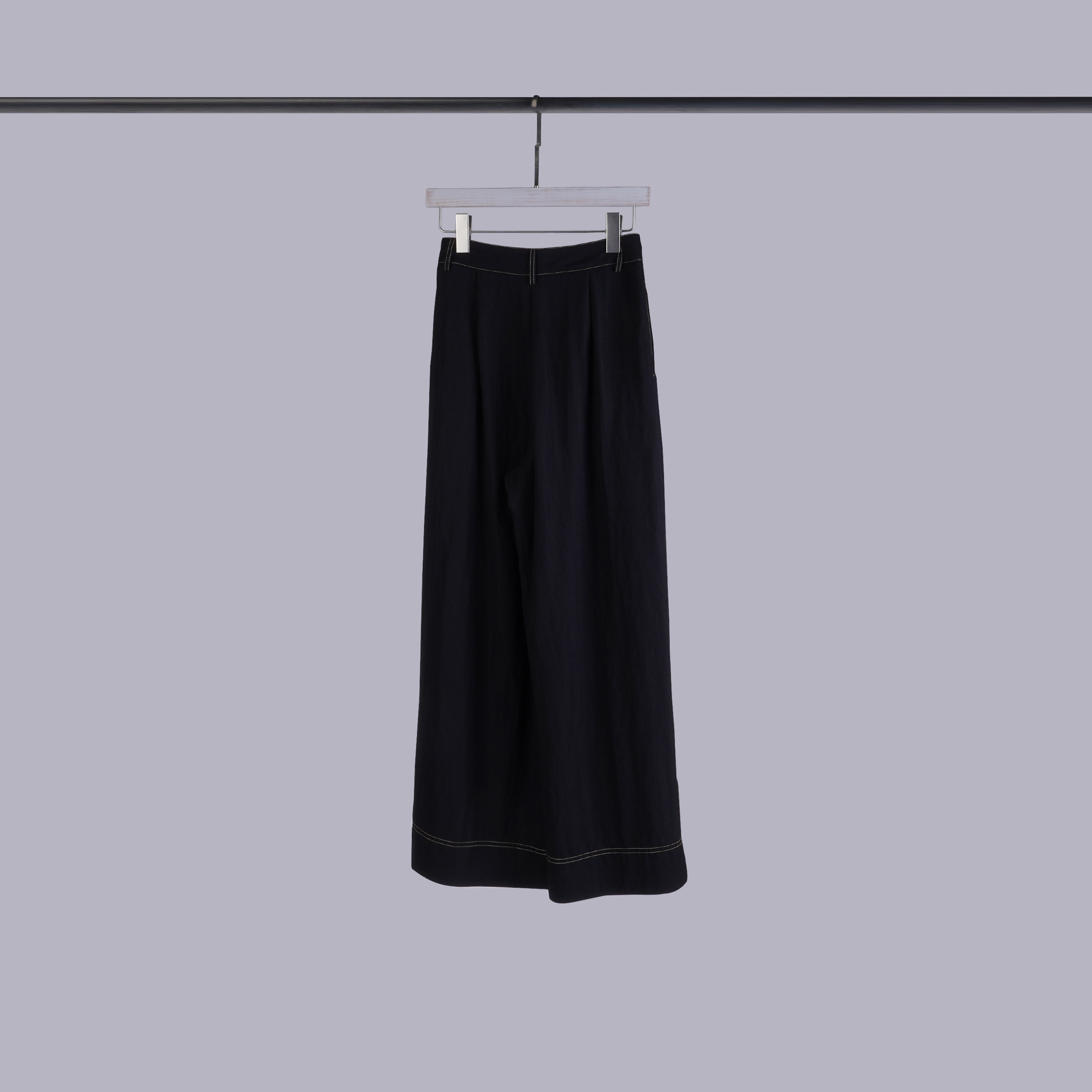 質感車線壓褶寬褲  | S-M | 就是黑