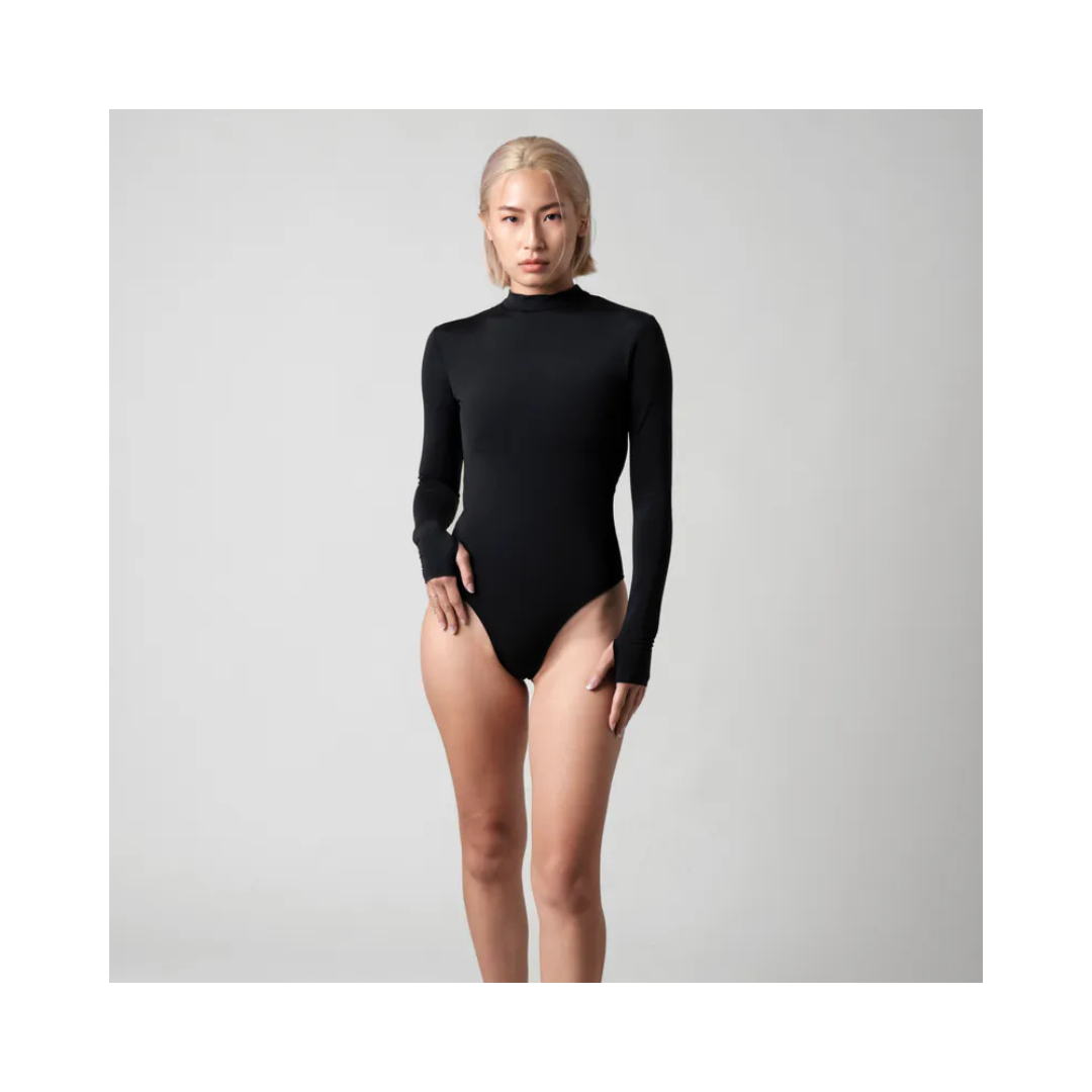 ▲TIMU Leopard 連身露背防曬衣 / Black 經典黑（微包臀）