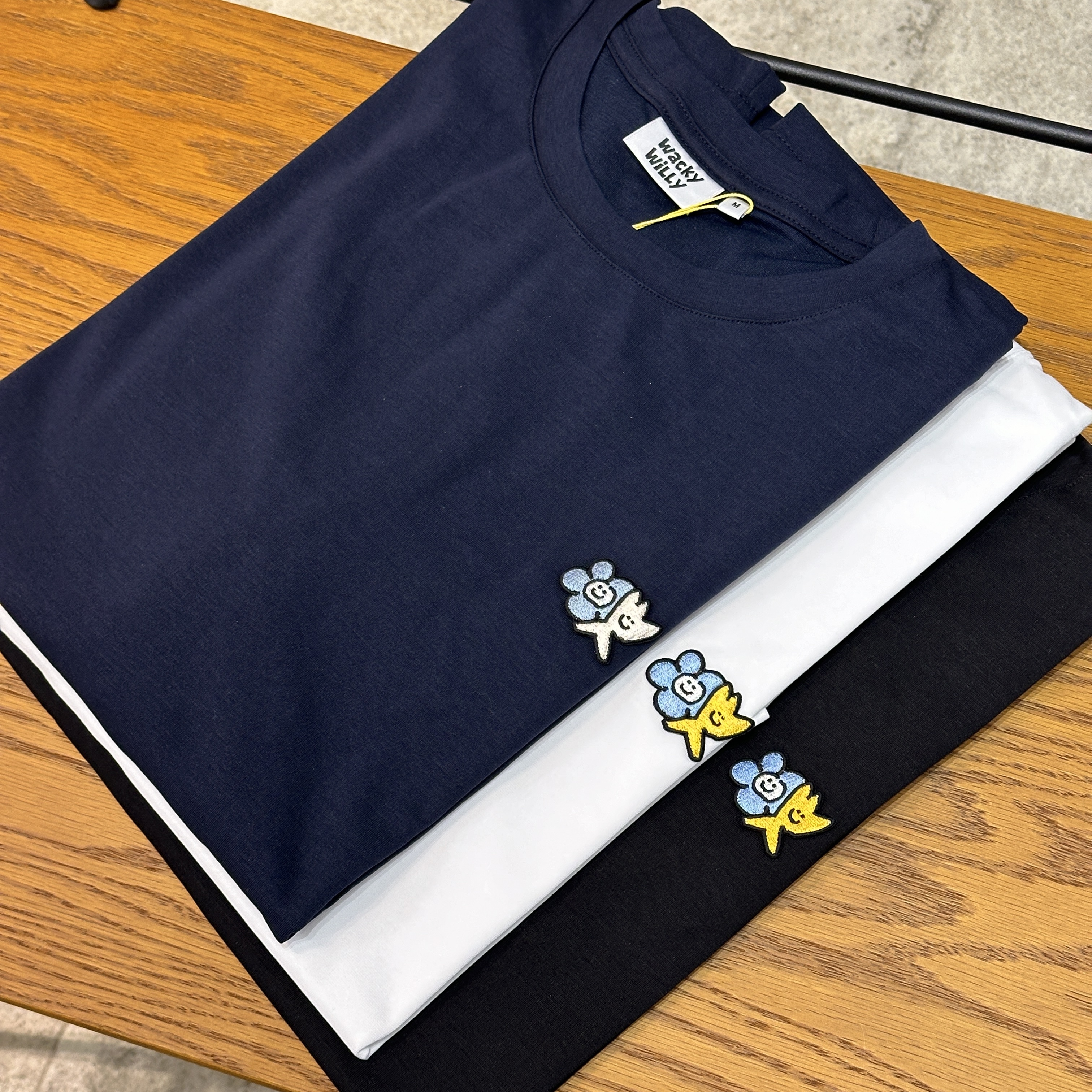 【現貨】Wacky willy 刺繡 火柴花朵 短tee WA2502ST43