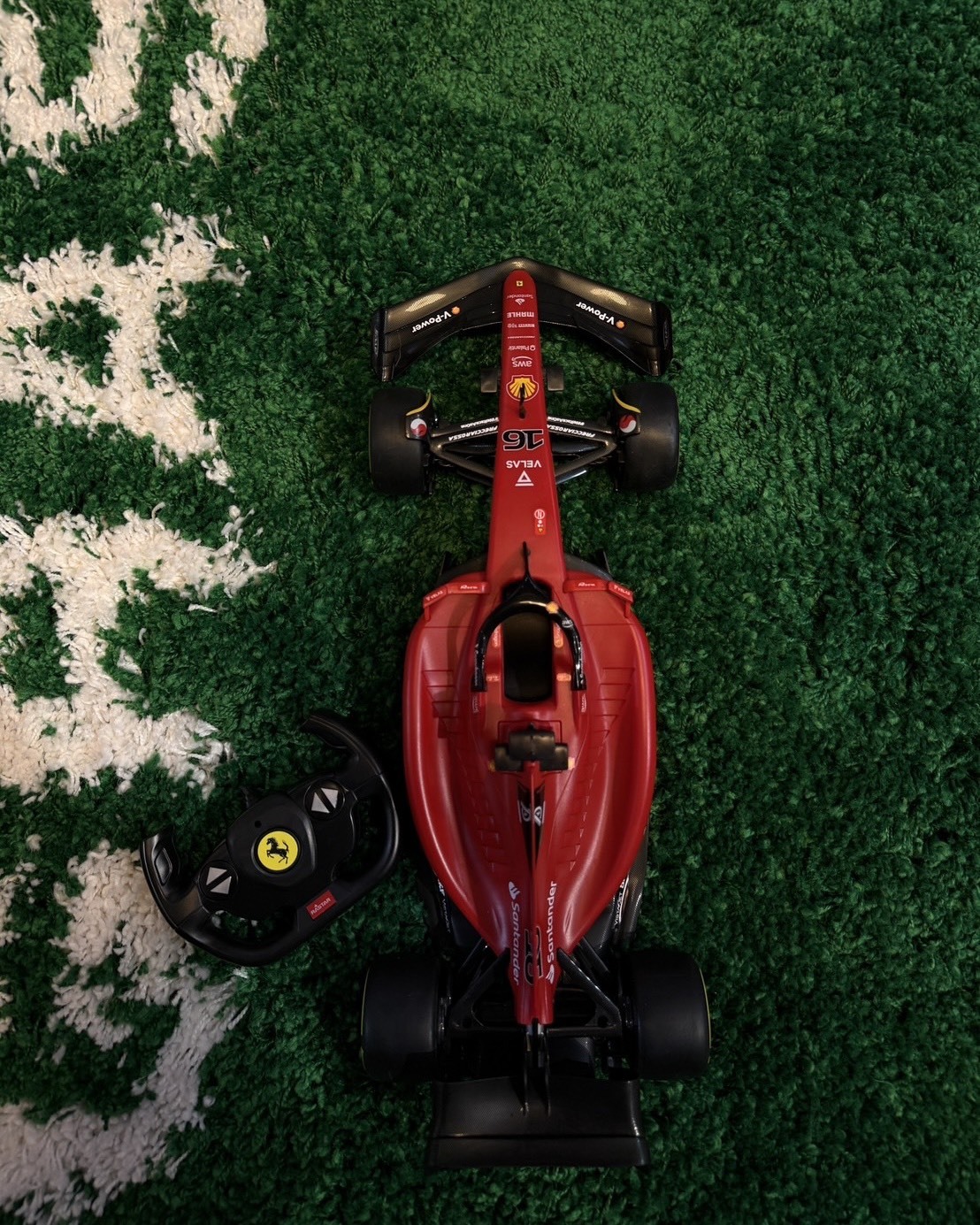 F1正版授權 F1 遙控車 賽車 紅牛 法拉利 賓士 1:12