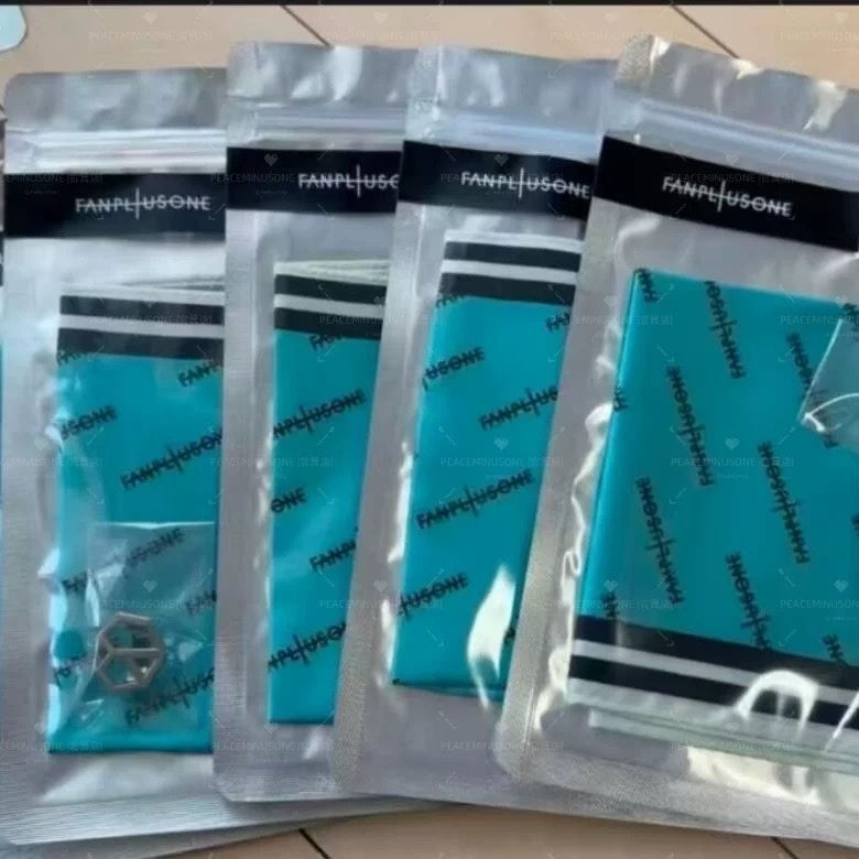 ［Hao nice] 【官方正品】PEACEMINUSONE周邊GD 專屬絲巾