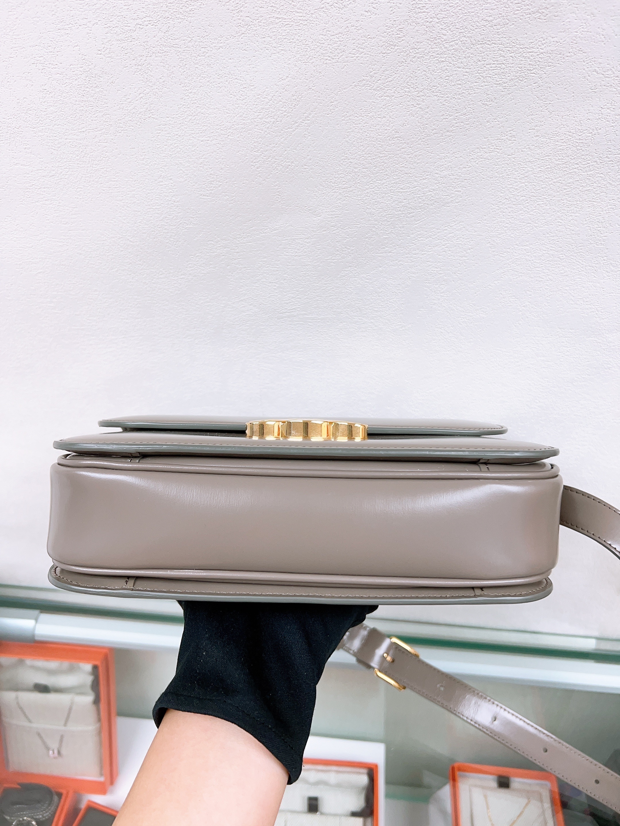 Celine triomphe medium grey