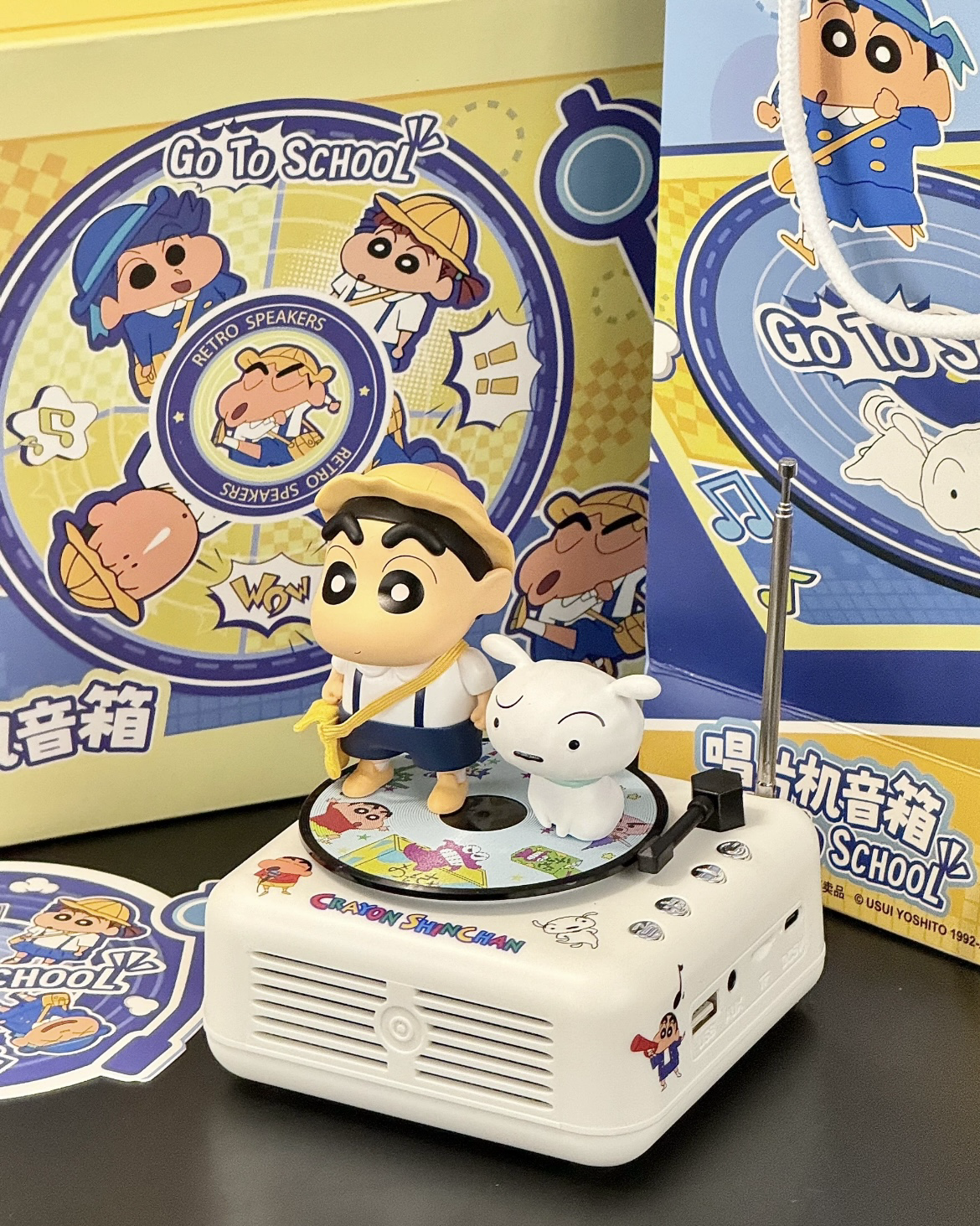 <正版授權>蠟筆小新 唱片機造型 藍芽音響