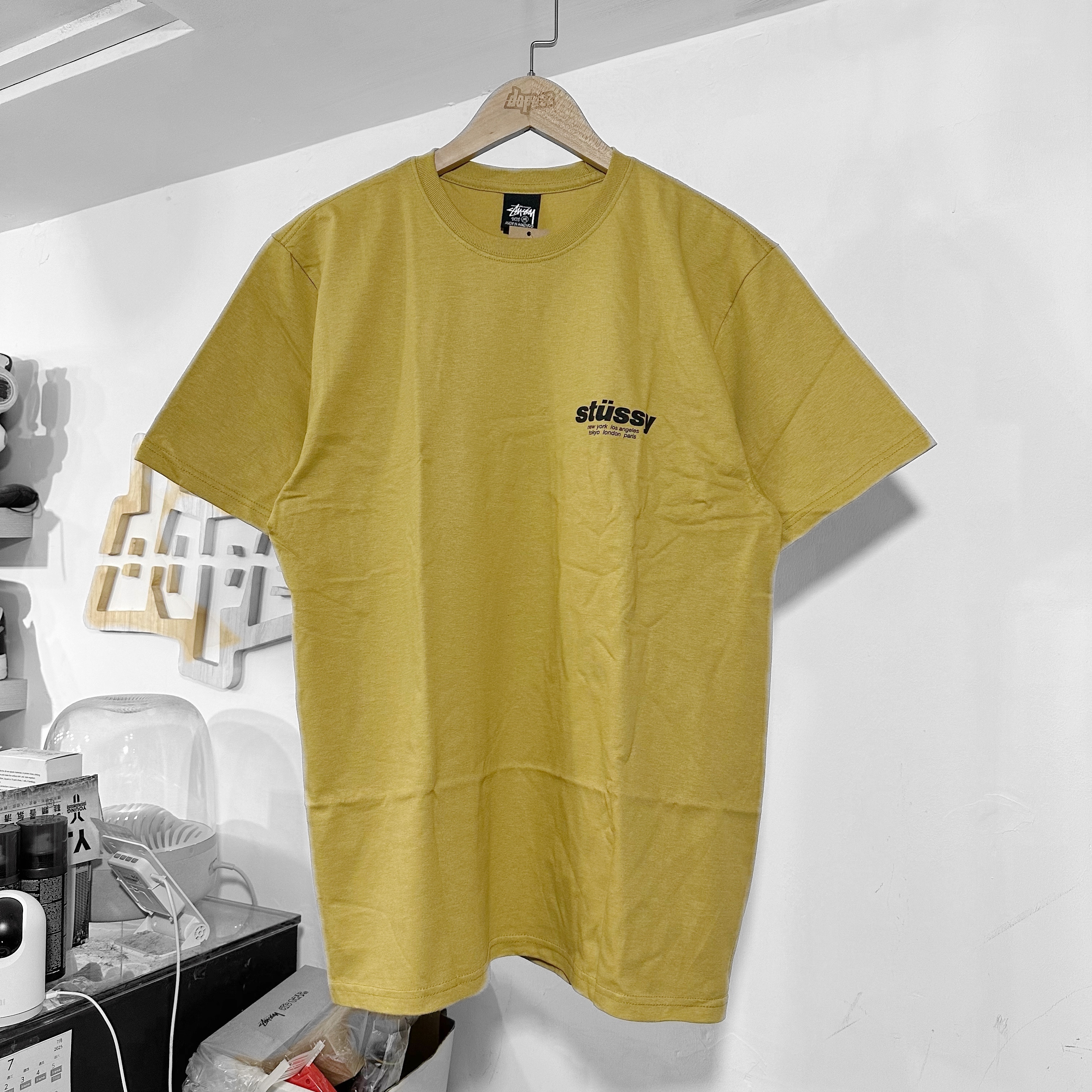STUSSY ROLLERS TEE  CURRY