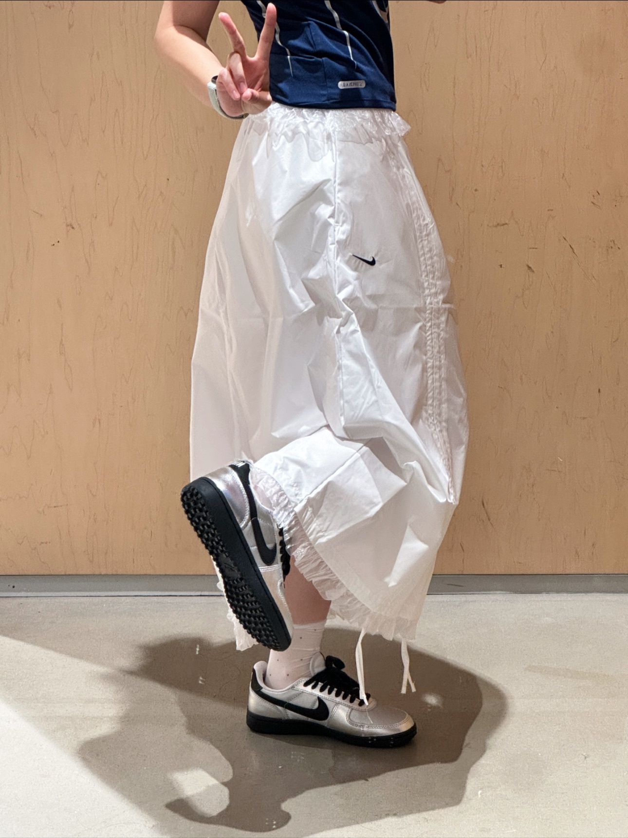 <連線代購商品>NIKE Sportswear 2WAY 白色 蕾絲邊 皺摺長裙 半身裙【II1948-100】Karina同款 劉知珉