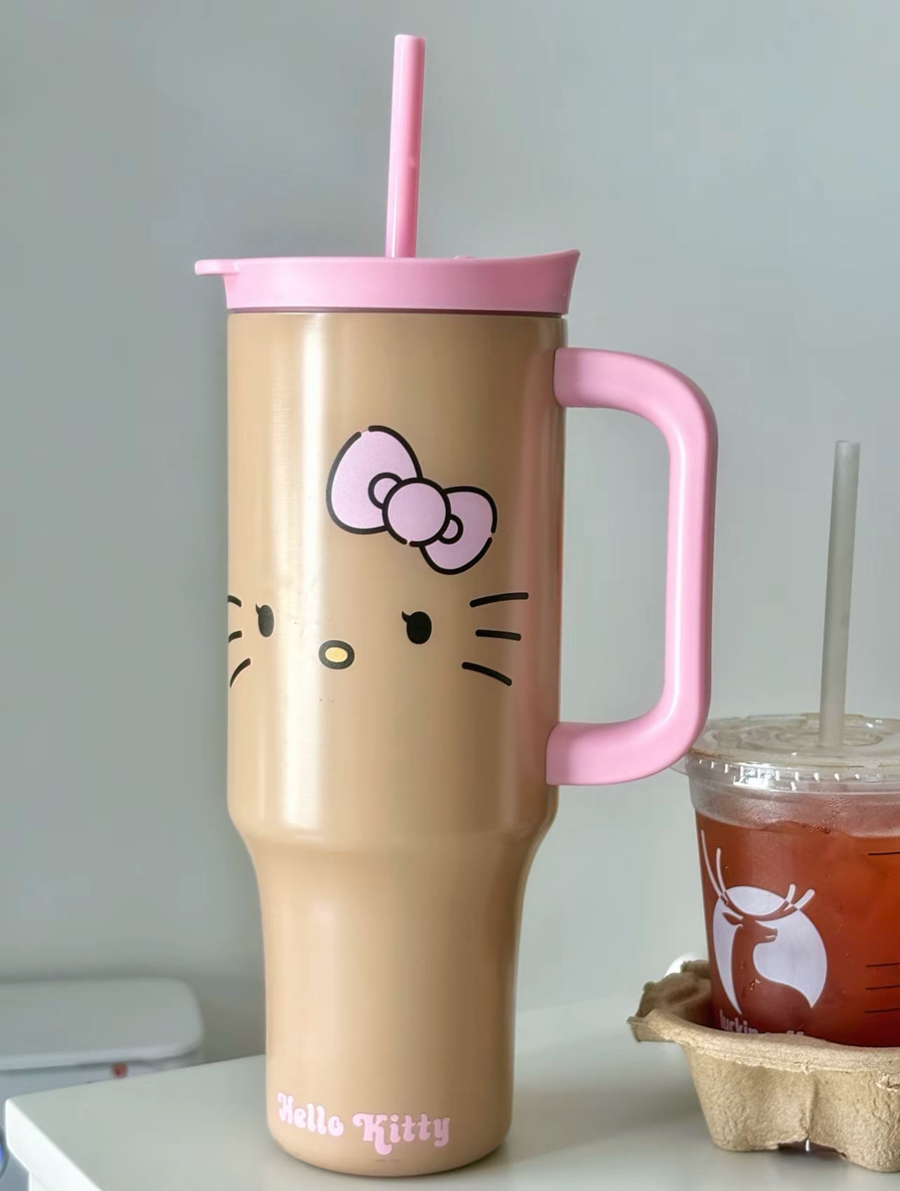 代購-野獸派 THE BEAST x Hello Kitty  凱蒂貓 聯名款 保溫杯 巨無霸吸管杯 4色