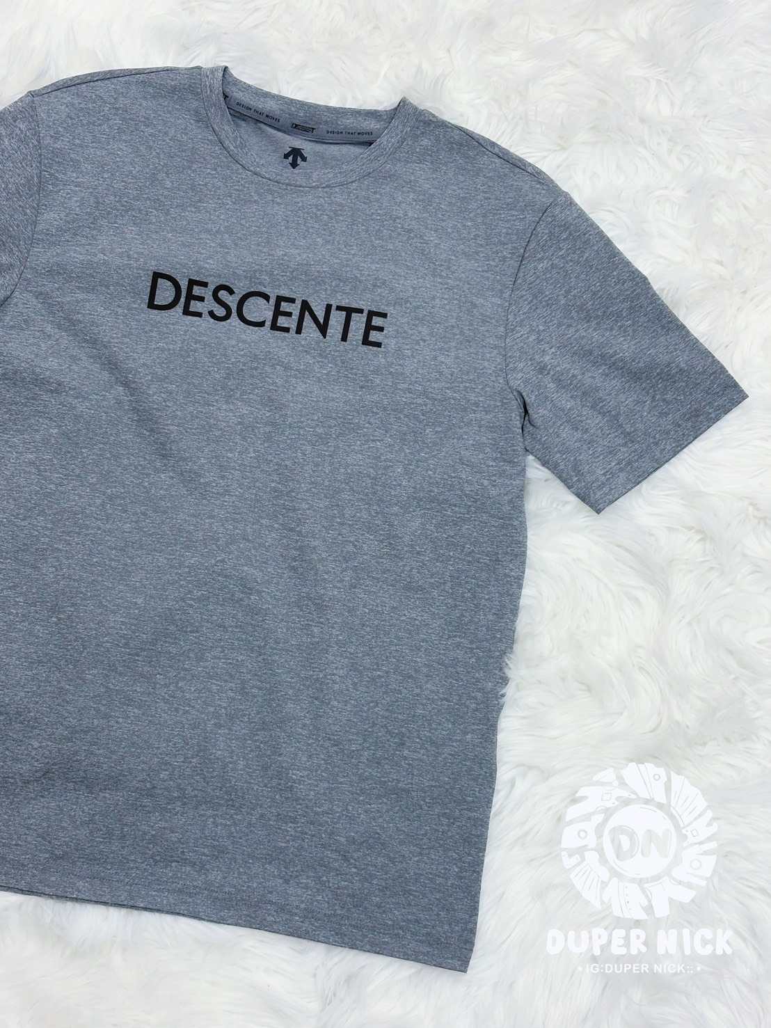 DESCENTE 迪桑特 字母LOGO款 短袖 - 灰色 DESCENTE003
