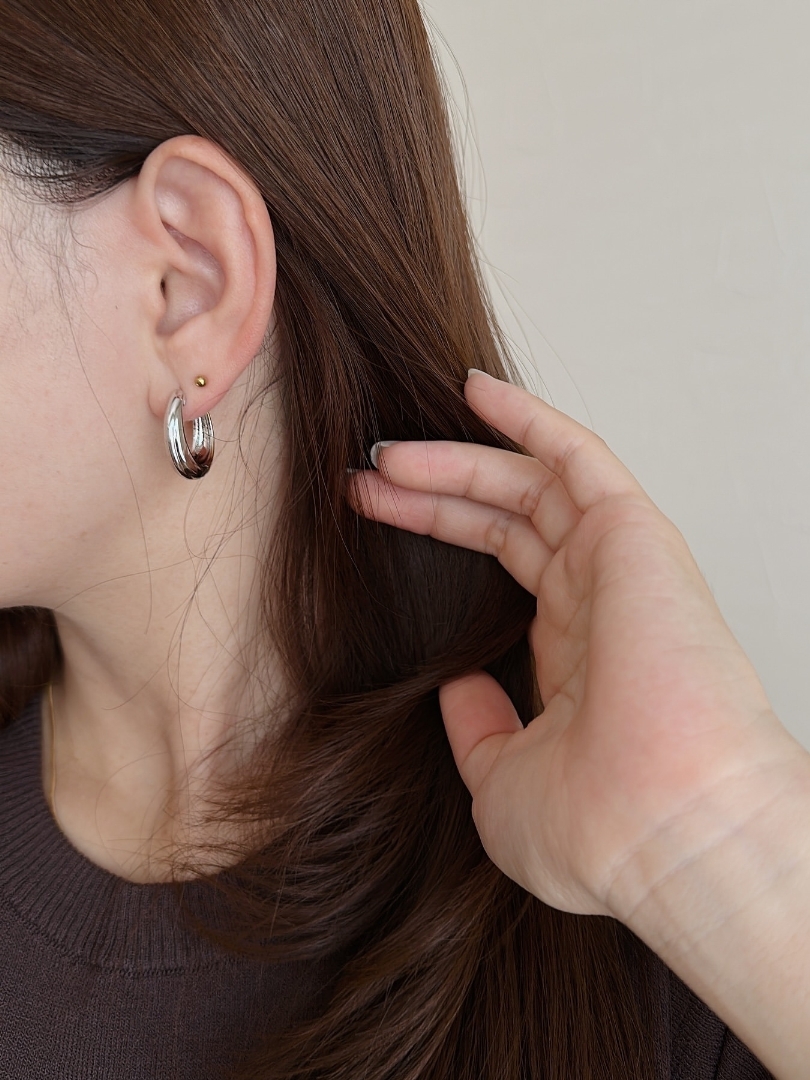 SS bicolor drop hoop pierce