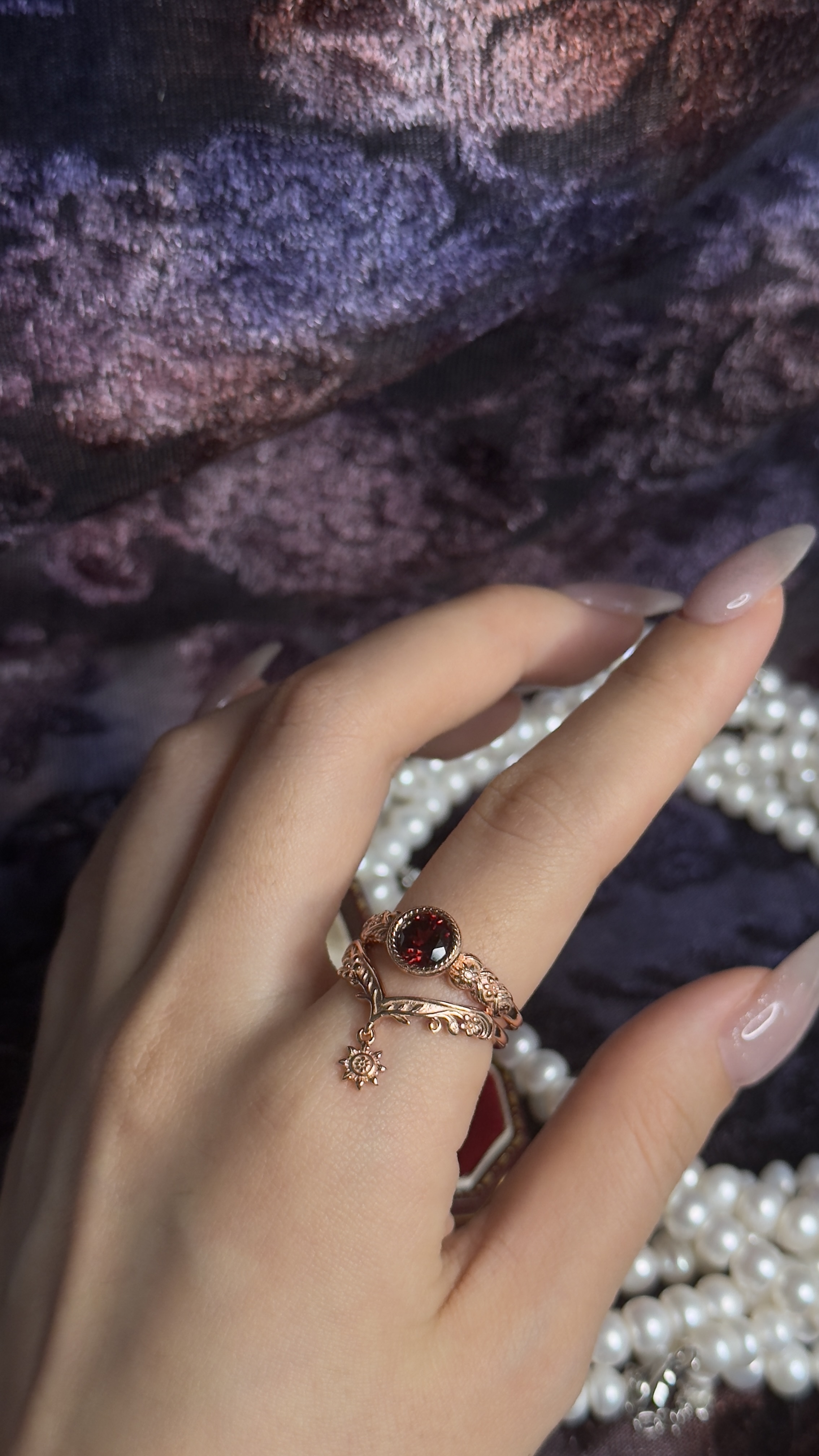 長髮公主 石榴石