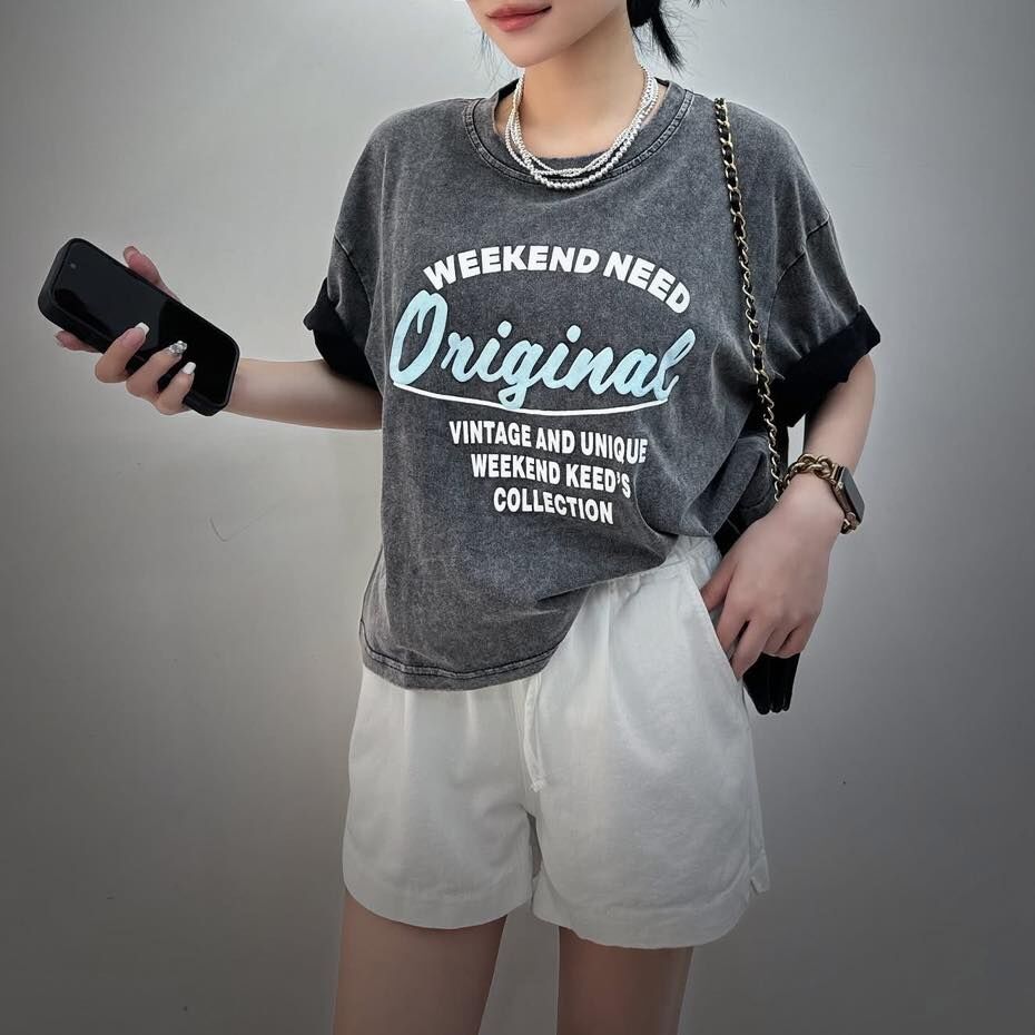 【時髦百搭的美式配色字母洗水棉tee】（現貨）