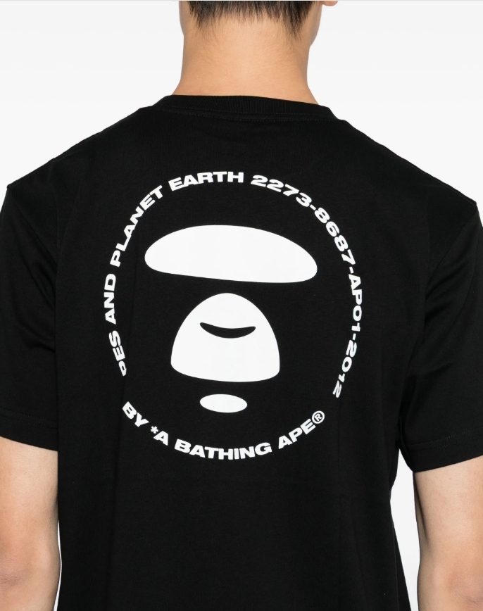 AAPE 鋼印 前小後大 LOGO 短T