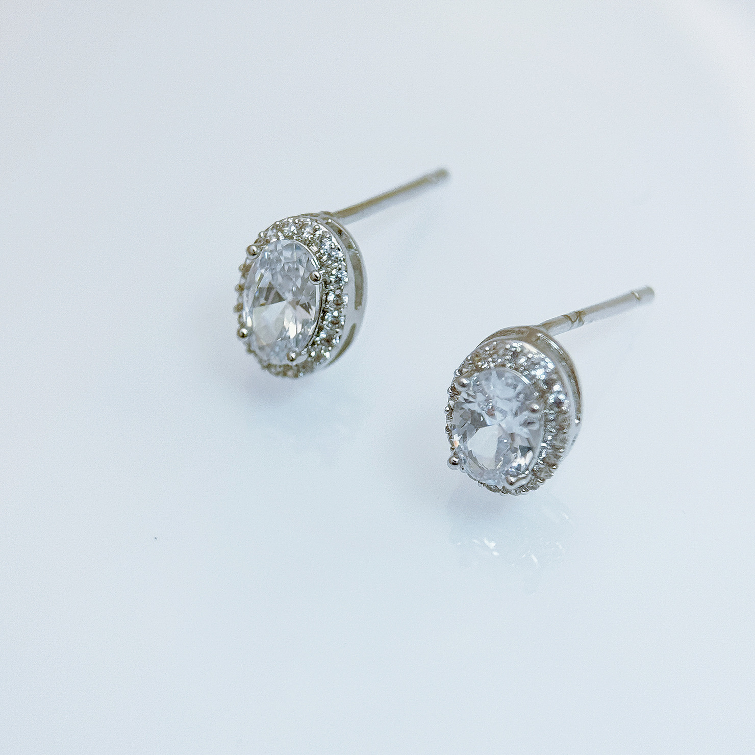 橢圓主鑽圈鑽耳環