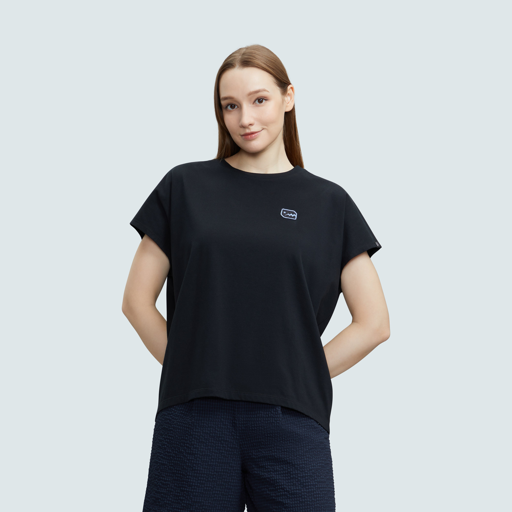 SPORT b. 女裝Dino T恤