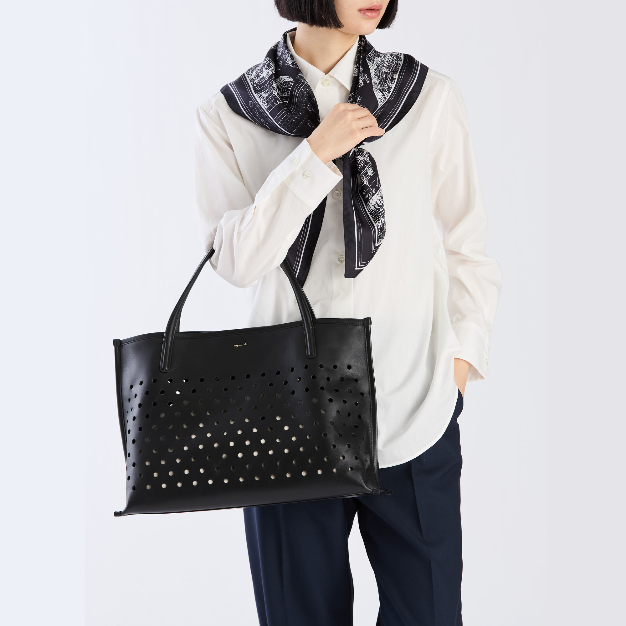 agnès b. 女裝皮革單肩手提袋