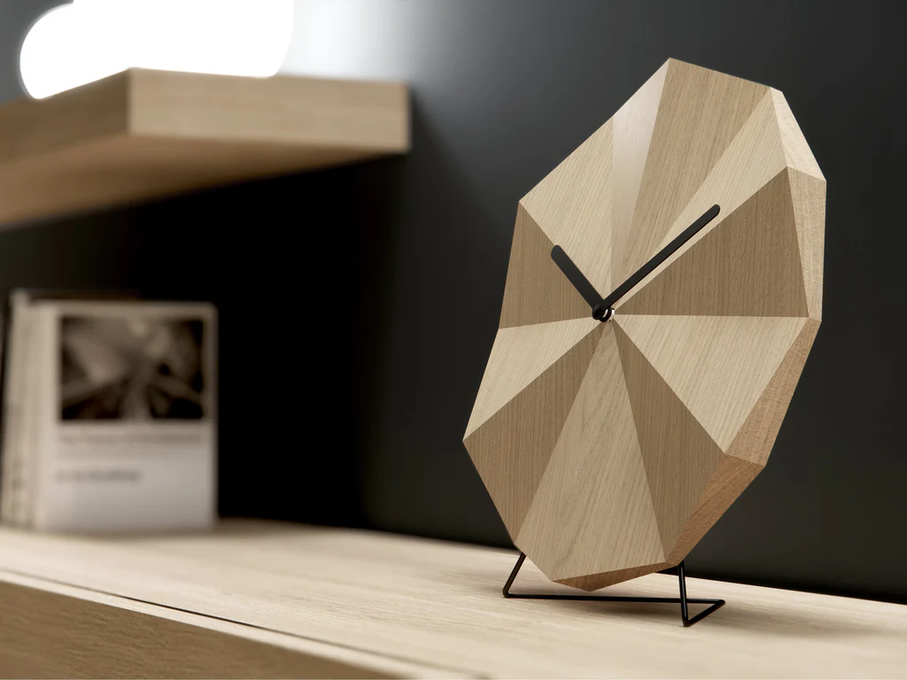 Lawa Design-DELTA CLOCK,搭配立架配件,變成桌面擺設。