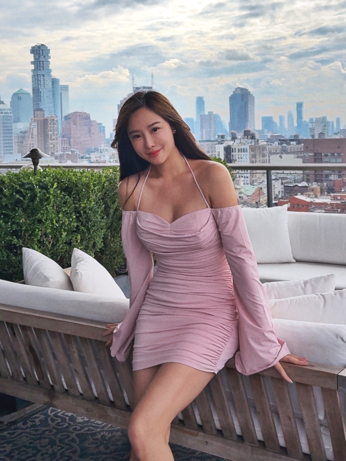 I need you 平口綁帶抓皺短洋裝